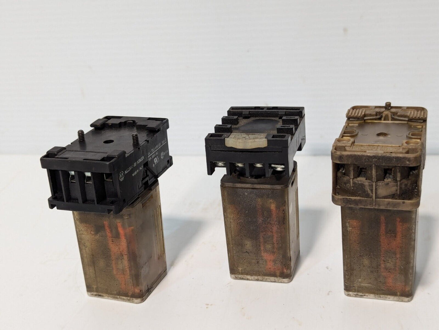 Lot of 2 Allen-Bradley 700-HA32A1 relays with sockets as pictured -Free Shipping
