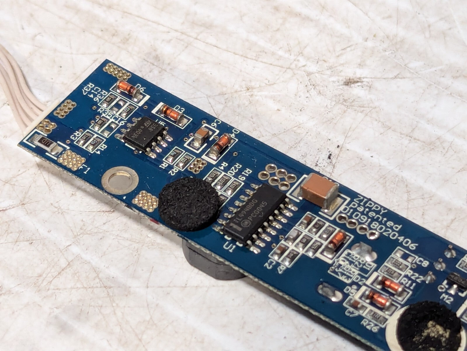Zippy FC01-12-03 D000066003 Dimmer Inverter Controller