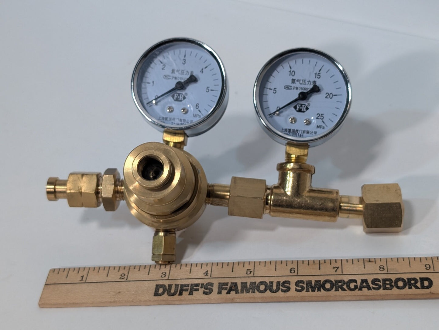 YDQ-370 High Pressure Nitrogen Pressure Reduction Valve Nitrogen Gas Regulator