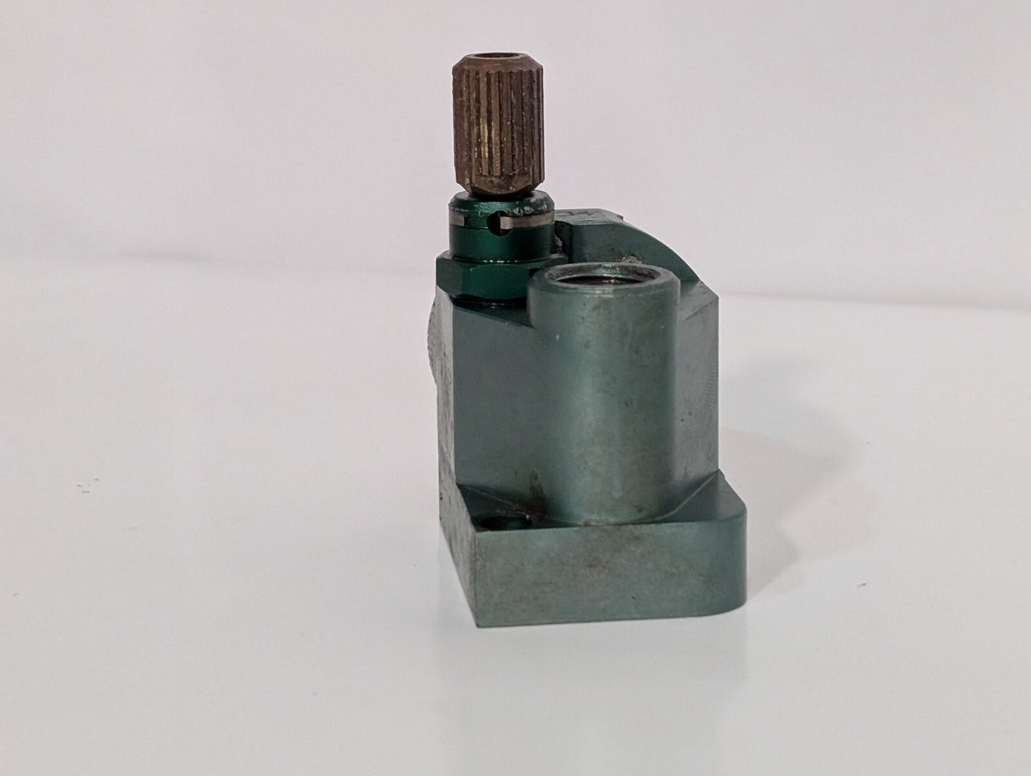 [8] Automatic Spray Valves (?) - unlabeled, identified with image search
