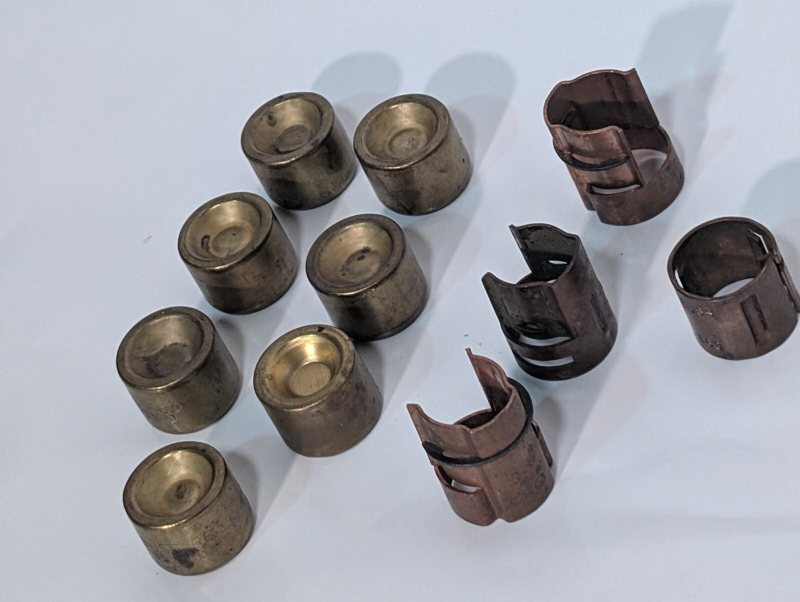 11 Pieces Buss 663-R Fuse Reducer Components, 3 Sets plus 5 Additional Pieces