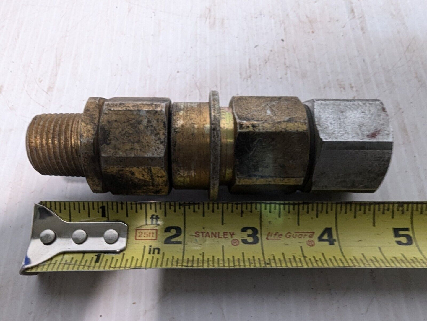 Snap-Tite VEC-8 Female Quick Coupling with VEN-8 Male Connector - Free Shipping