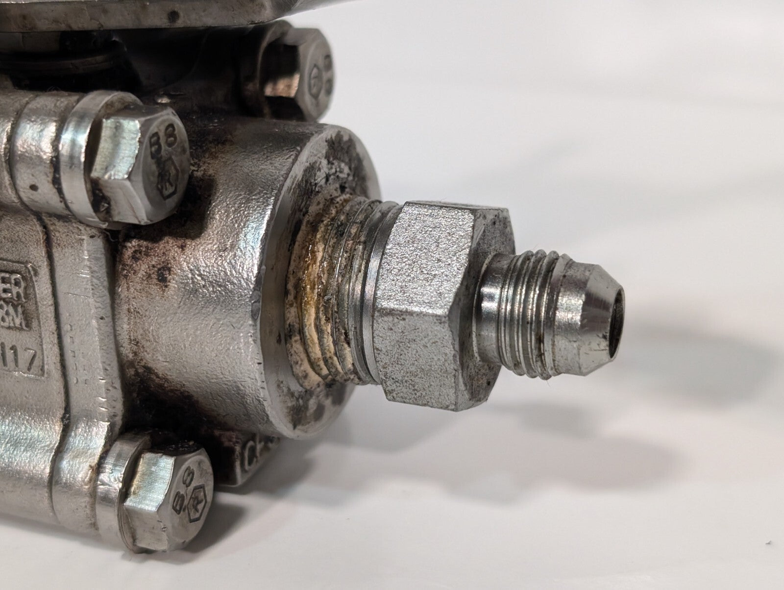Worcester A351-CF8M Stainless Ball Valve, 3/4" NPT (w\o our adapters), Flowserve