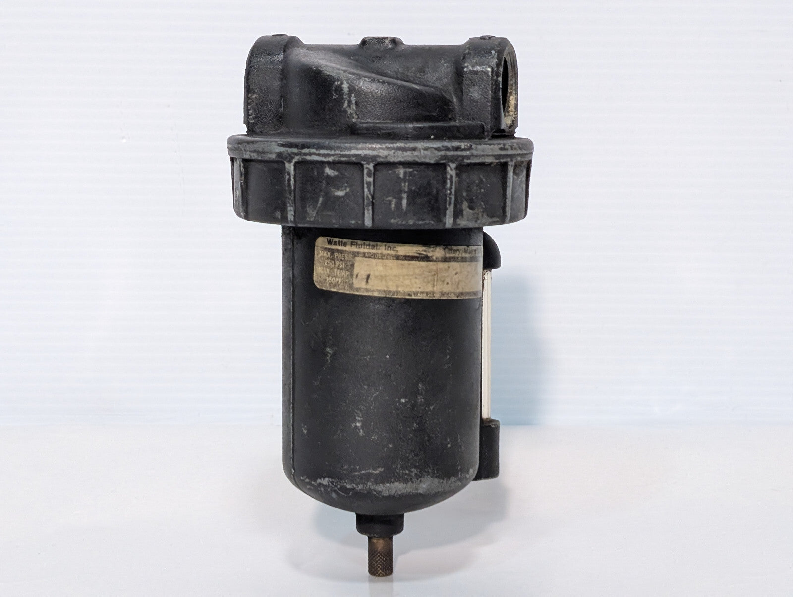 Watts Fluidair Air Filter Regulator, Max Pressure 250psi, Max Temp 150°F, Black