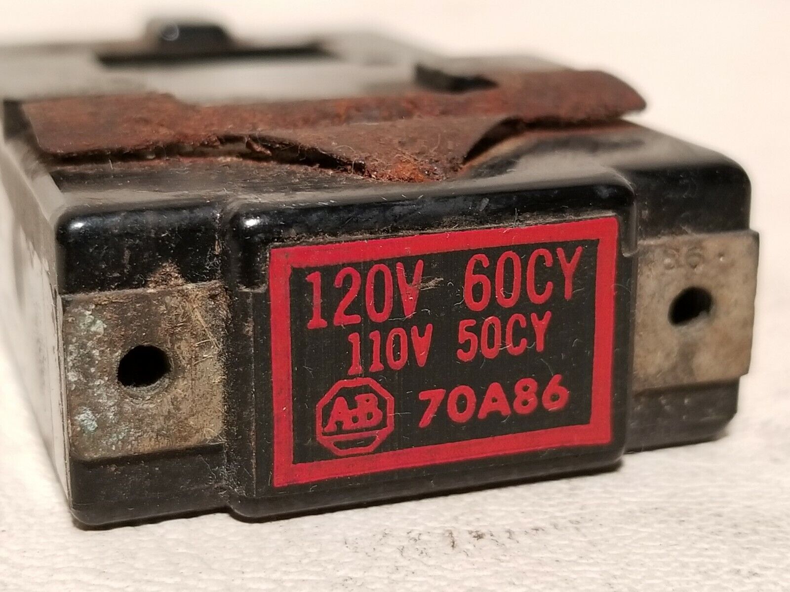 Allen Bradley 70A86 coil, 120V, 60Hz; 110V, 50Hz