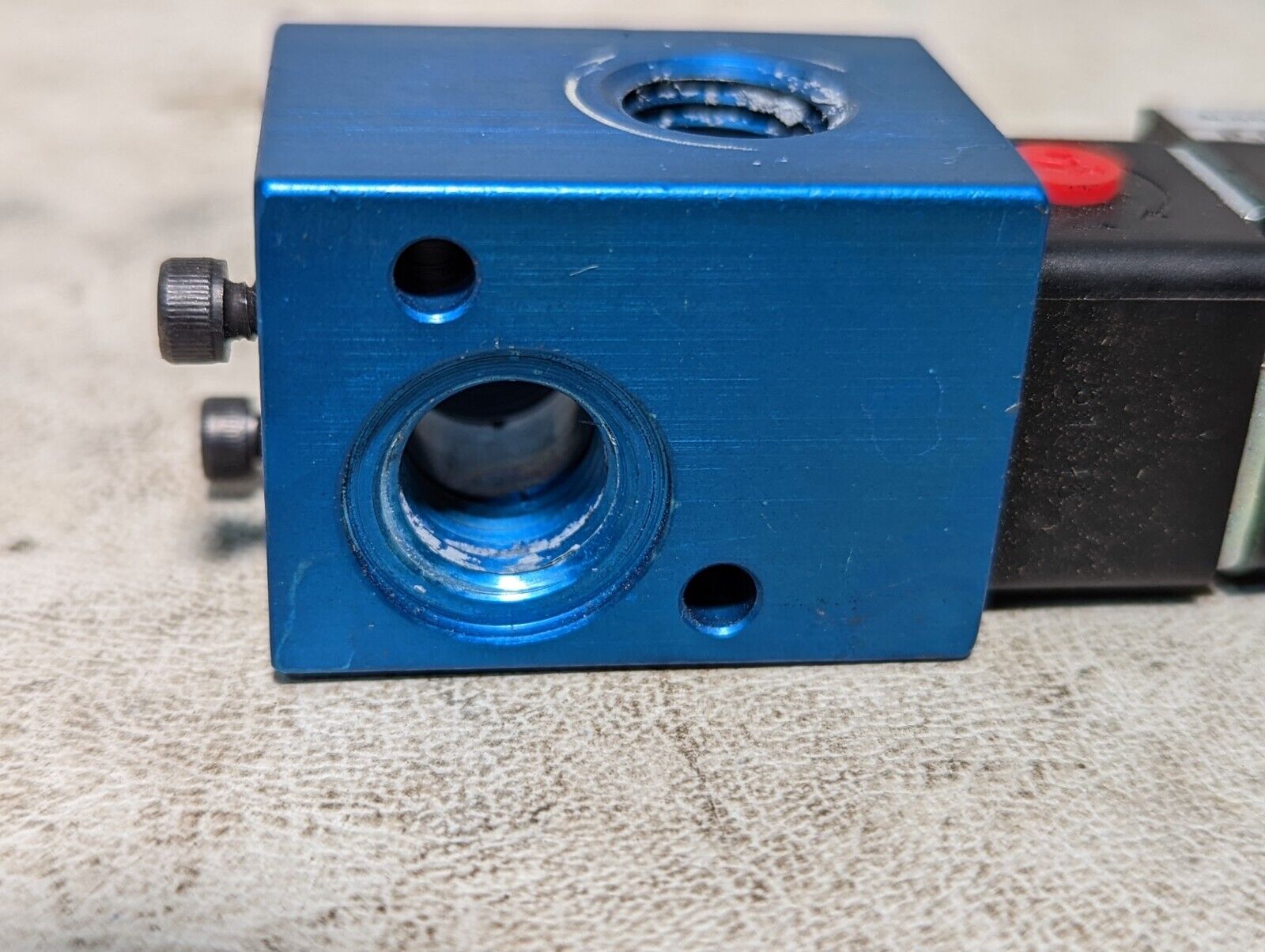 Lot of 2 Alkon P-MW2-24/DC pneumatic solenoid valves