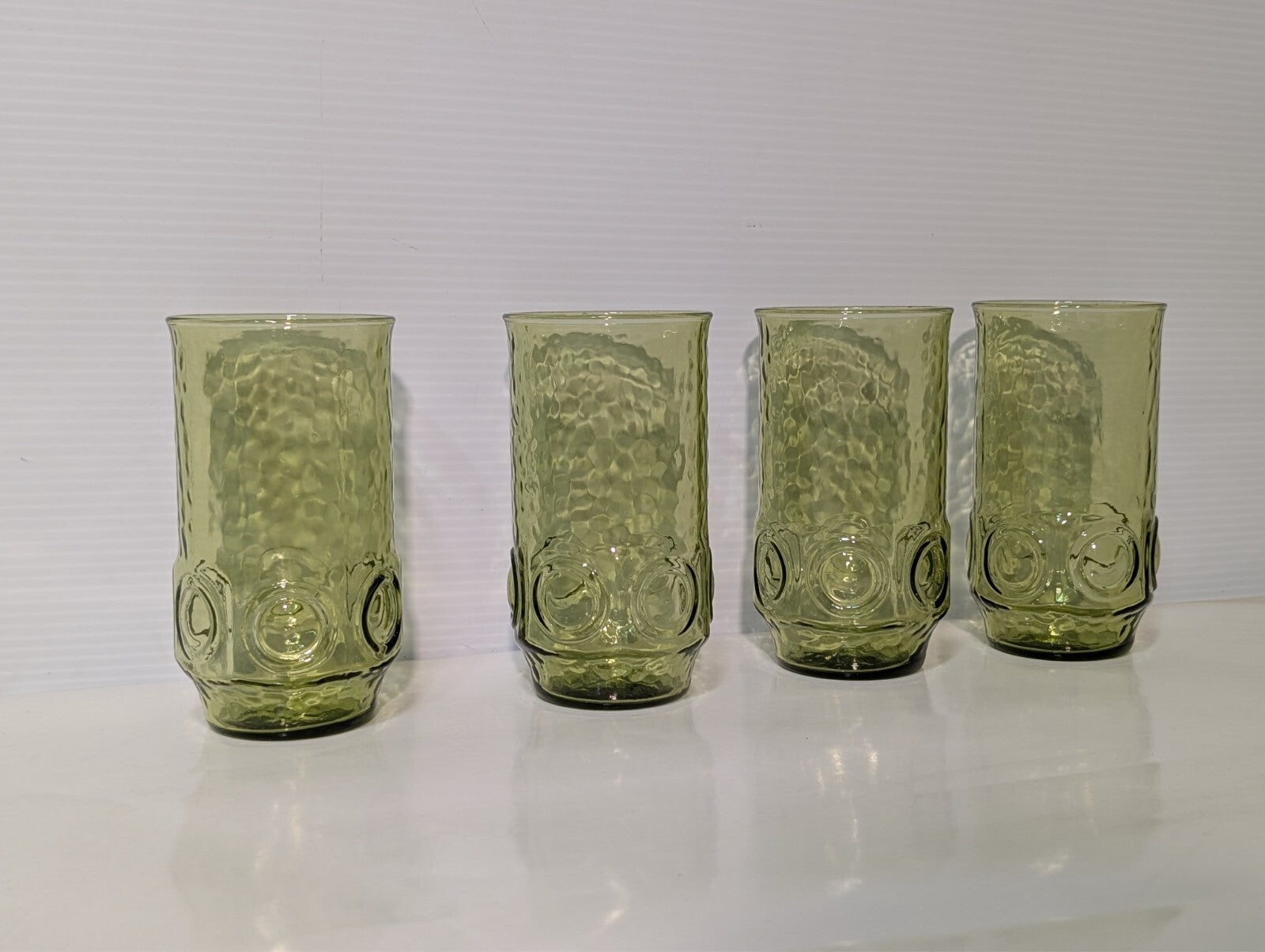 (4) Heritage Hill Green Avocado Hocking Drinking Glass Tumbler Circles Textured