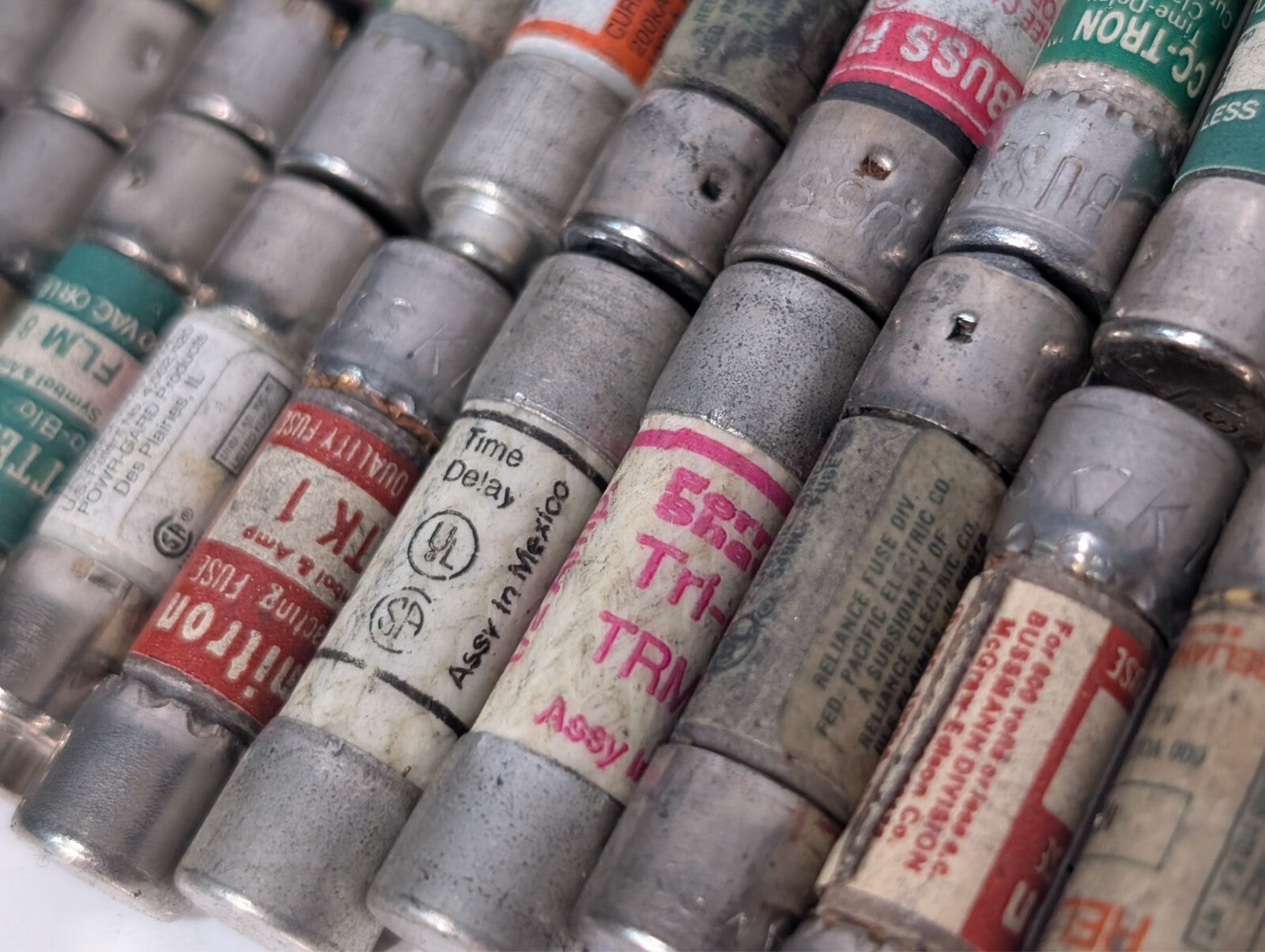 (119) Assorted Fuses, Many Brands and Amperages, Class CC and Similar Sizes