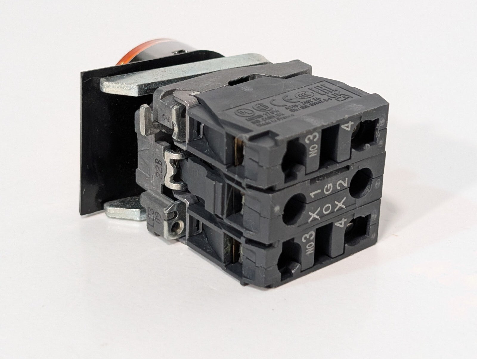 [6] Schneider Electric ZBE-101 Auxiliary Contact Block w/ Pushbutton Switch