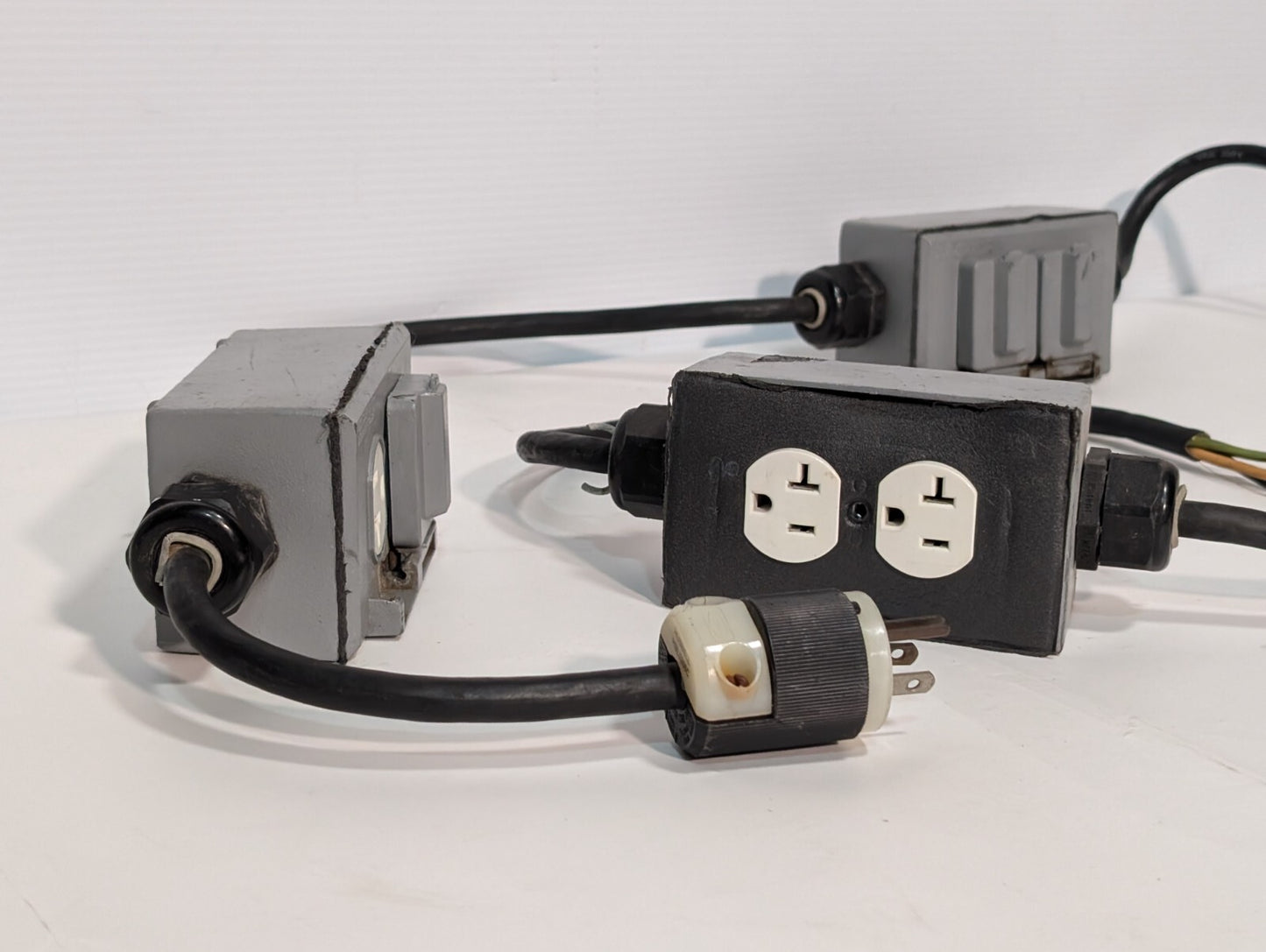 String of 4 Parallel Weather Proof Horizontal Duplex Power Outlet Receptacles