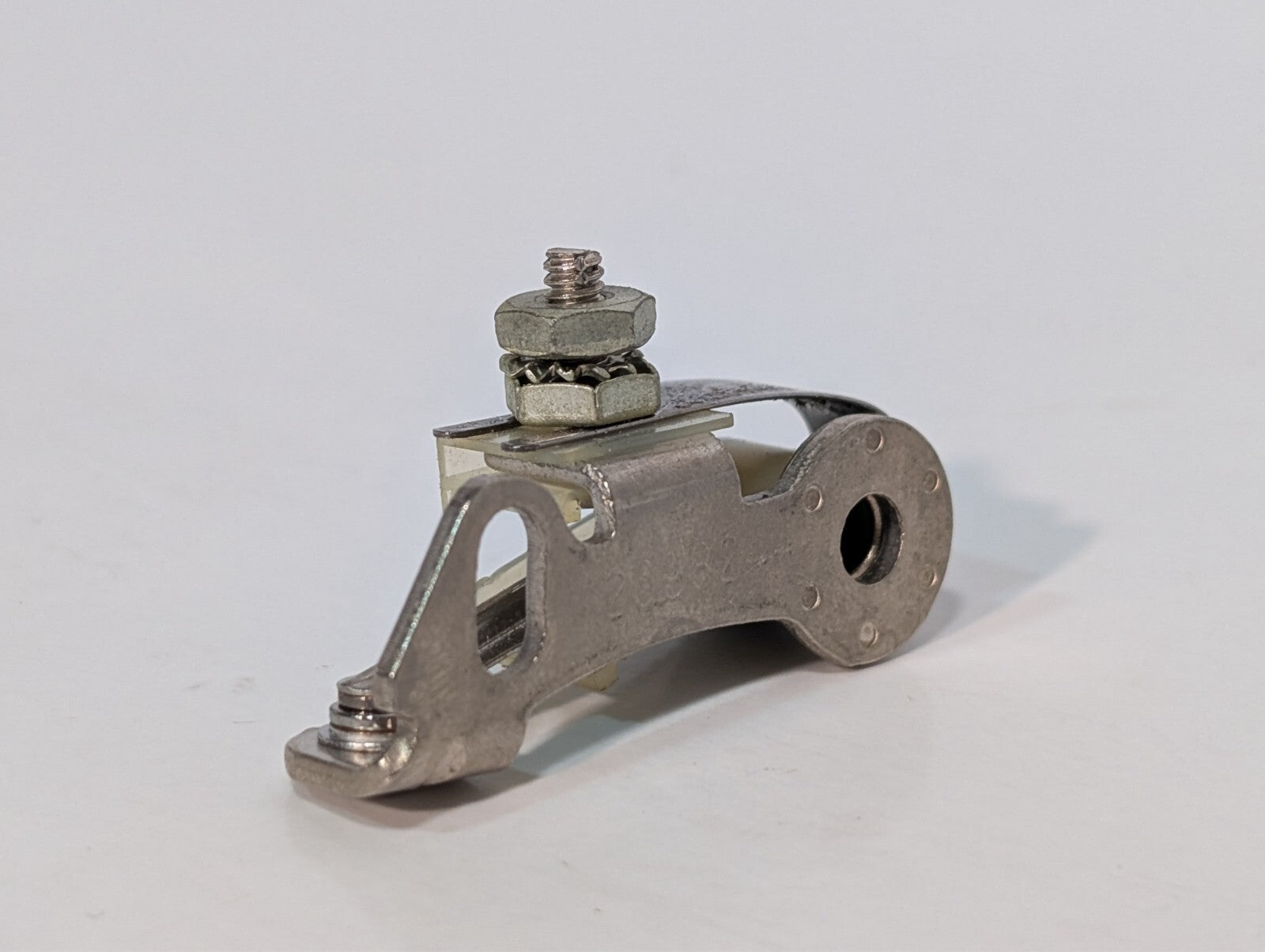 (2) Chrysler (Dodge, Plymouth) 6 Cylinder Distributor Contact Points 2098244
