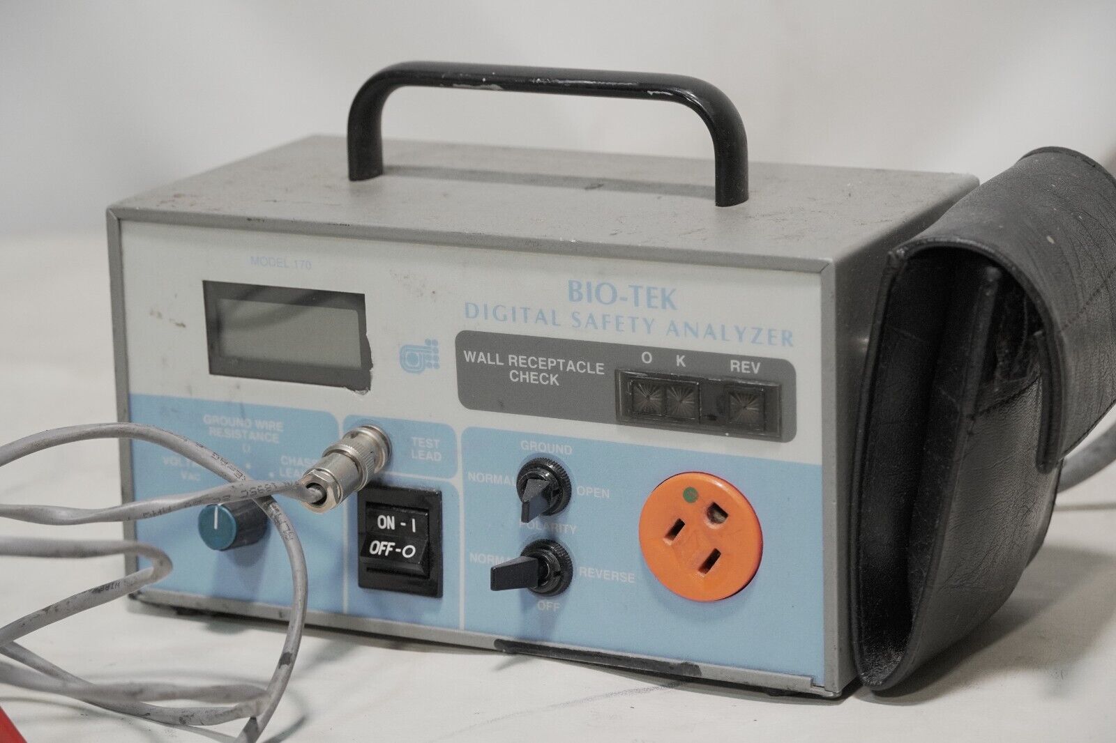 Bio-Tek 170 digital safety analyzer