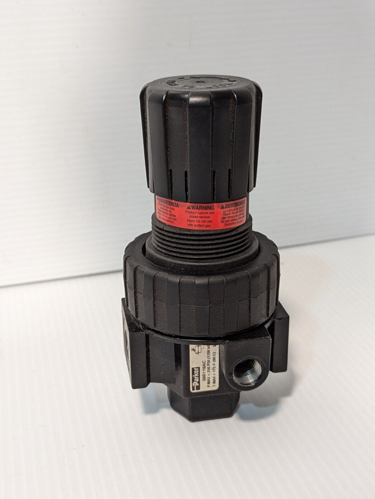Parker 06R118AC Air Regulator, 1/4 In. Npt,53 Cfm, 250 Psi -Free Shipping-