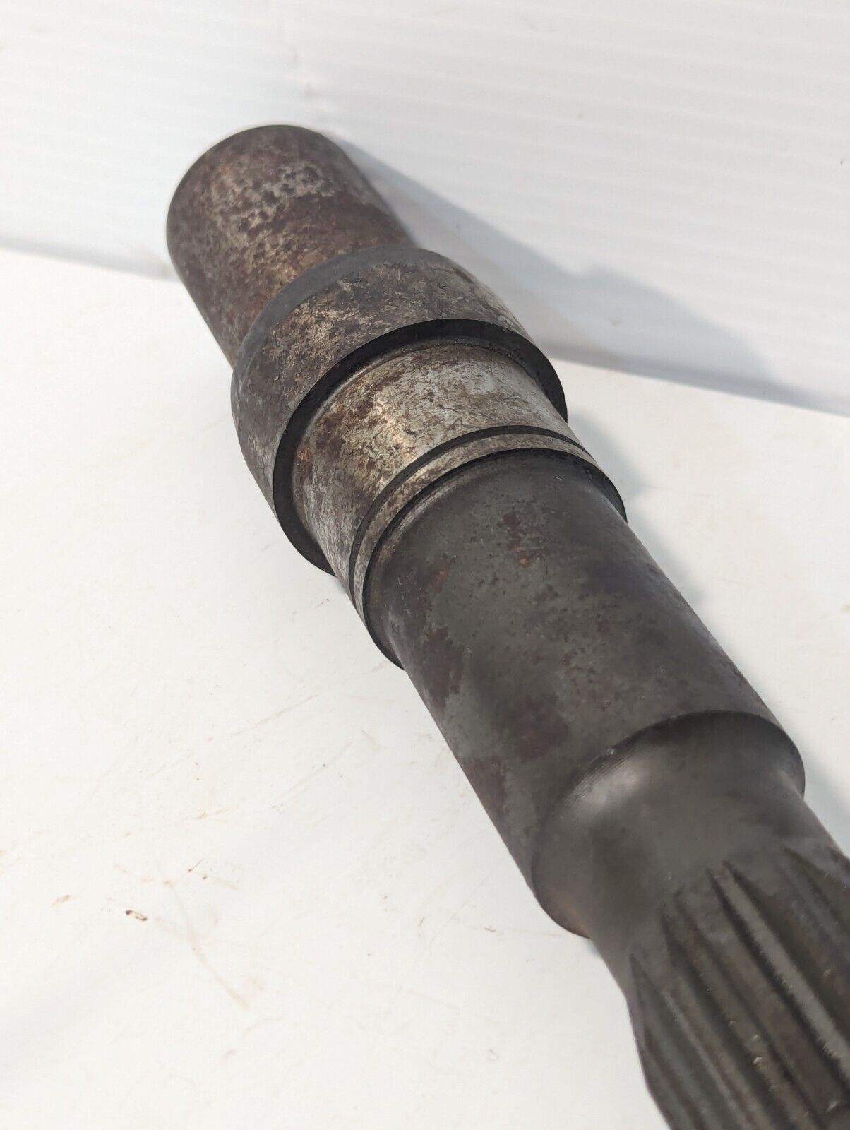 Vickers unidentified hydraulic pump shaft as pictured