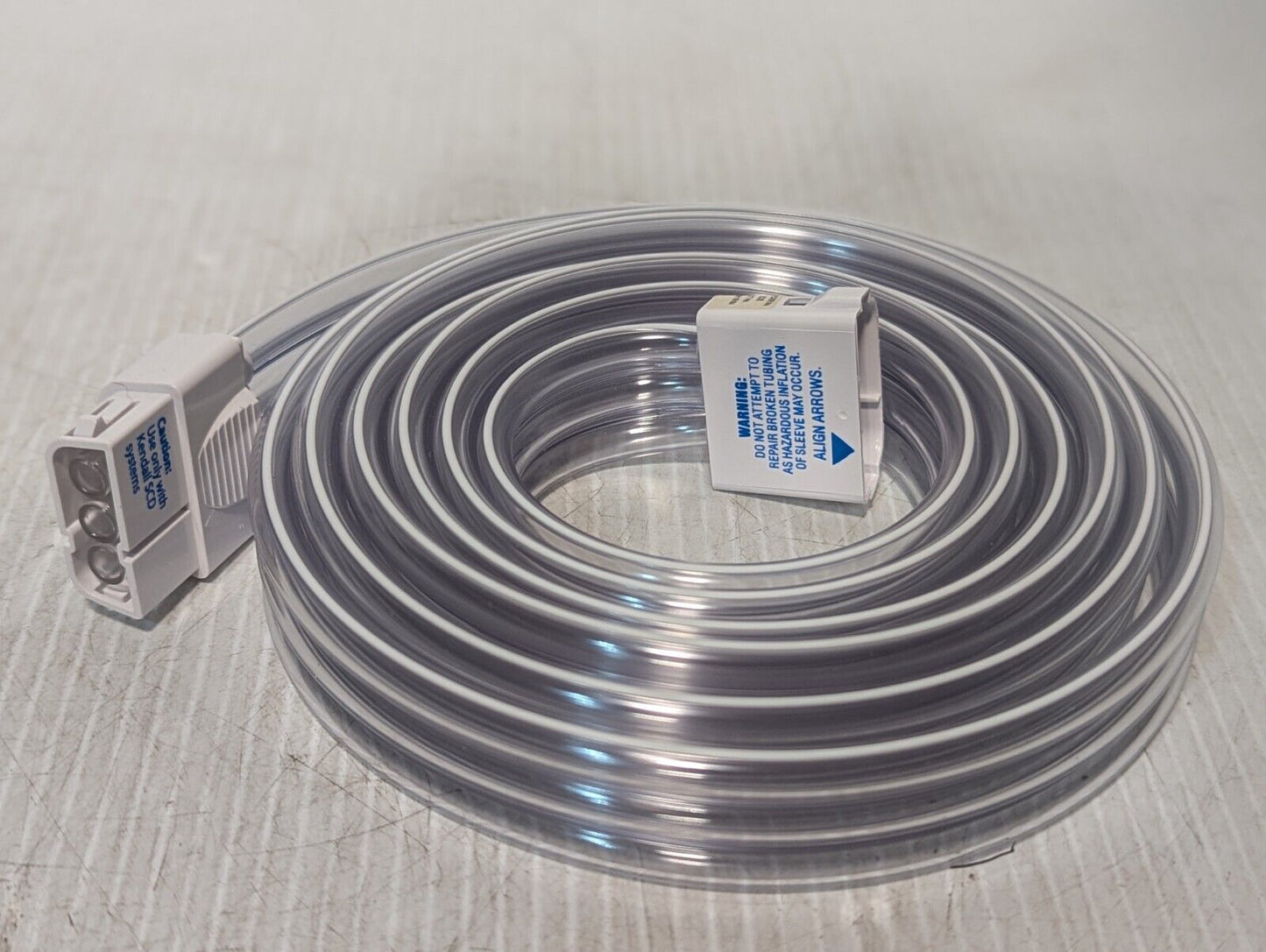 Kendall 9528 medical gas tubing with plugs as pictured, no box - Free Shipping