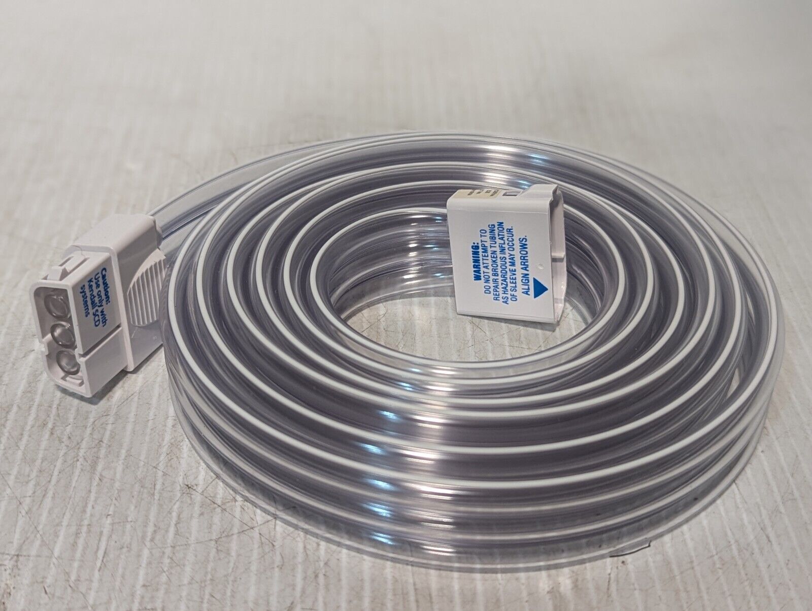 Kendall 9528 medical gas tubing with plugs as pictured, no box - Free Shipping
