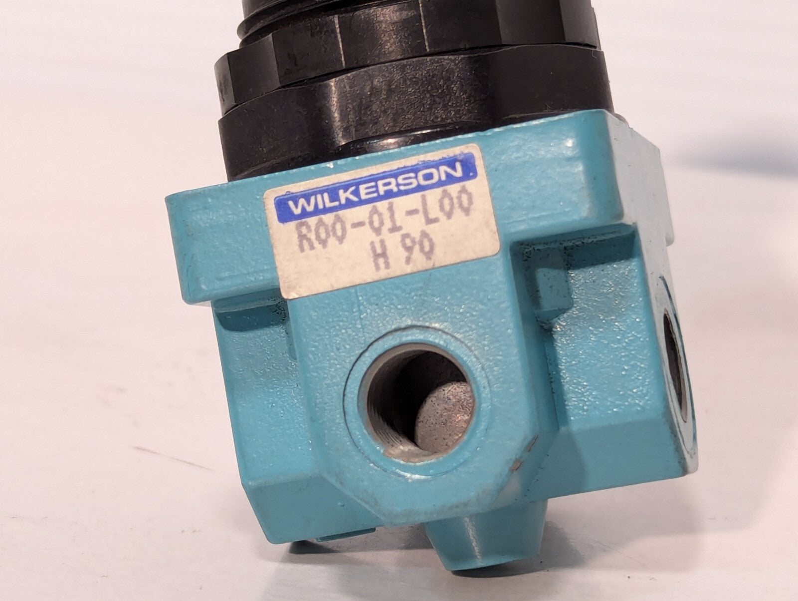 Wilkerson R00-01-L00 Air Filter Regulator H90, Pull to Adjust