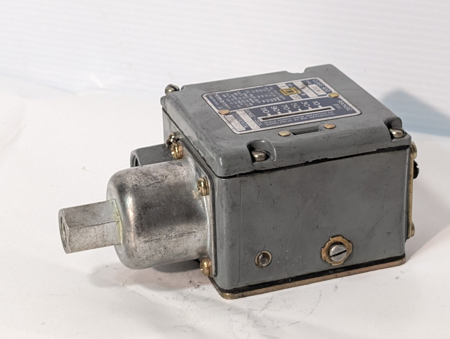 SQUARE D 9012-ACW1 PRESSURE SWTCH