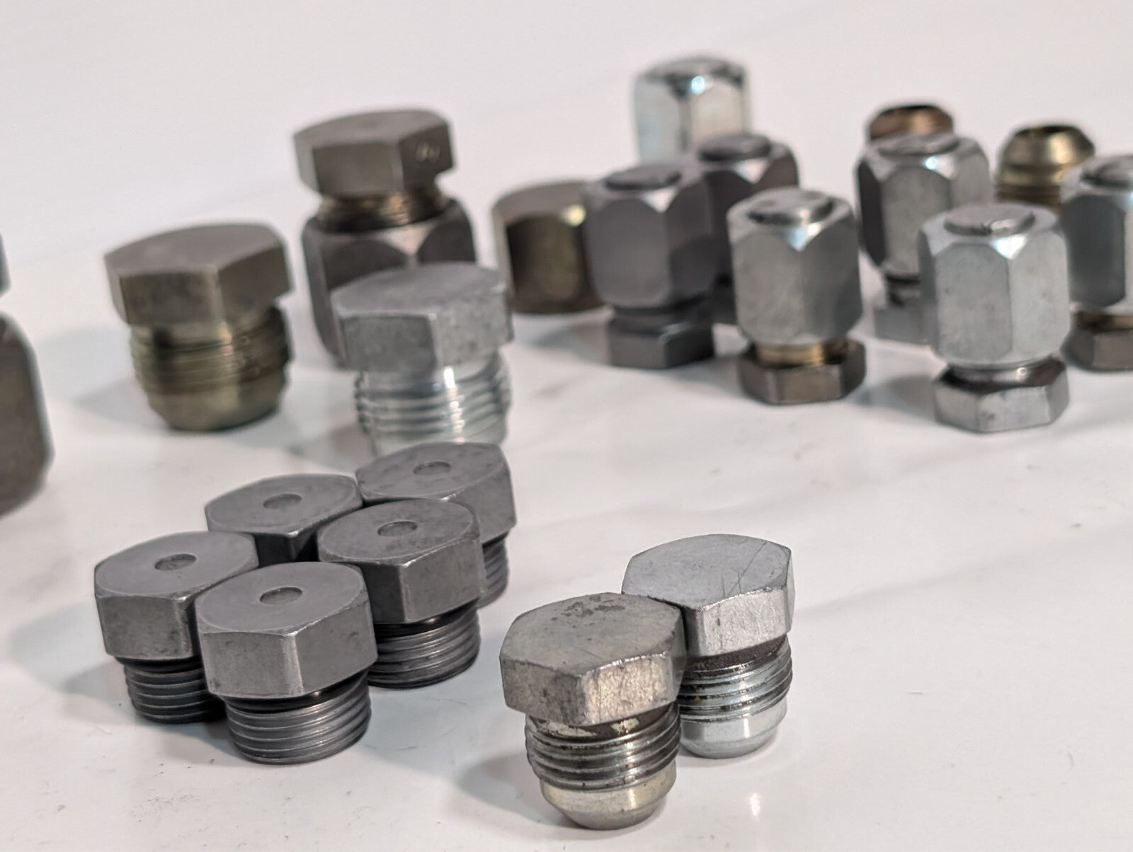 (27) High Pressure Compression Tube Fitting Adaptors Hex Head and Assorted Other