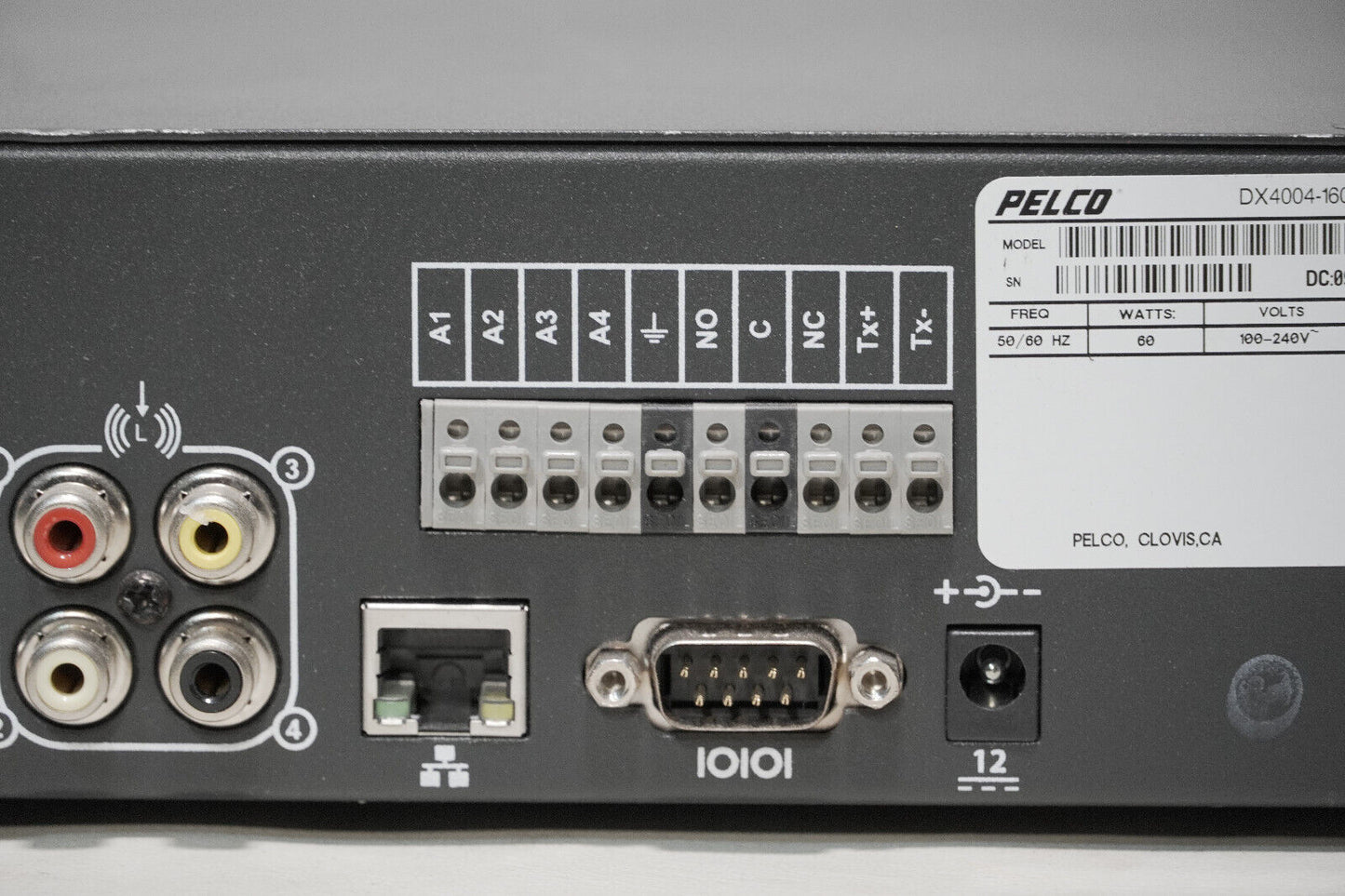 Pelco DX4004-160 Digital Video Recorder DX4000 Series