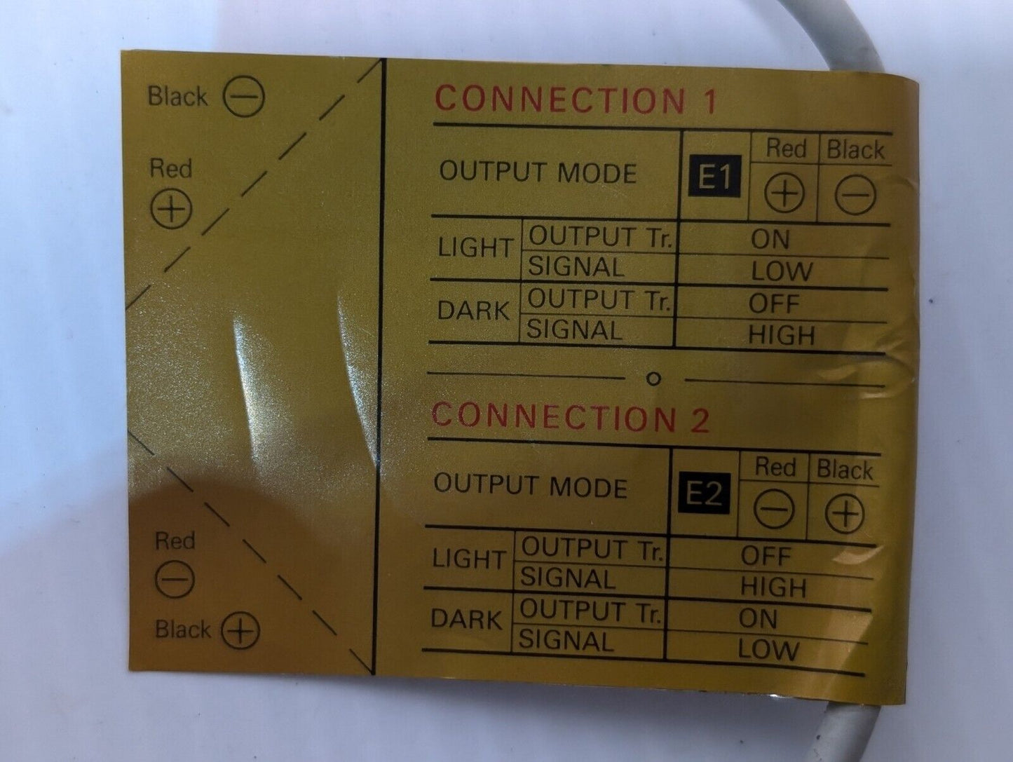 Omron E3S-X2CE4 Photoelectric Switch Sensor 12-24V DC - Free Shipping