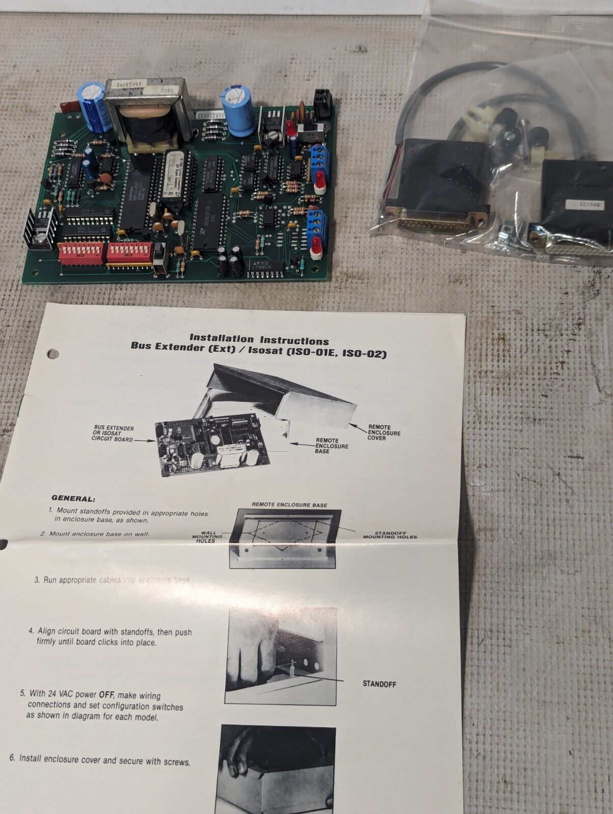 United Technologies (Carrier) IS002/RE Bus Extender, Isosat IS0-02