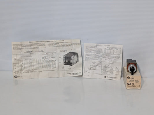 Allen Bradley 800MR-JX9B Ser. A 3 Pos Momentary Oil Tight Selector Switch