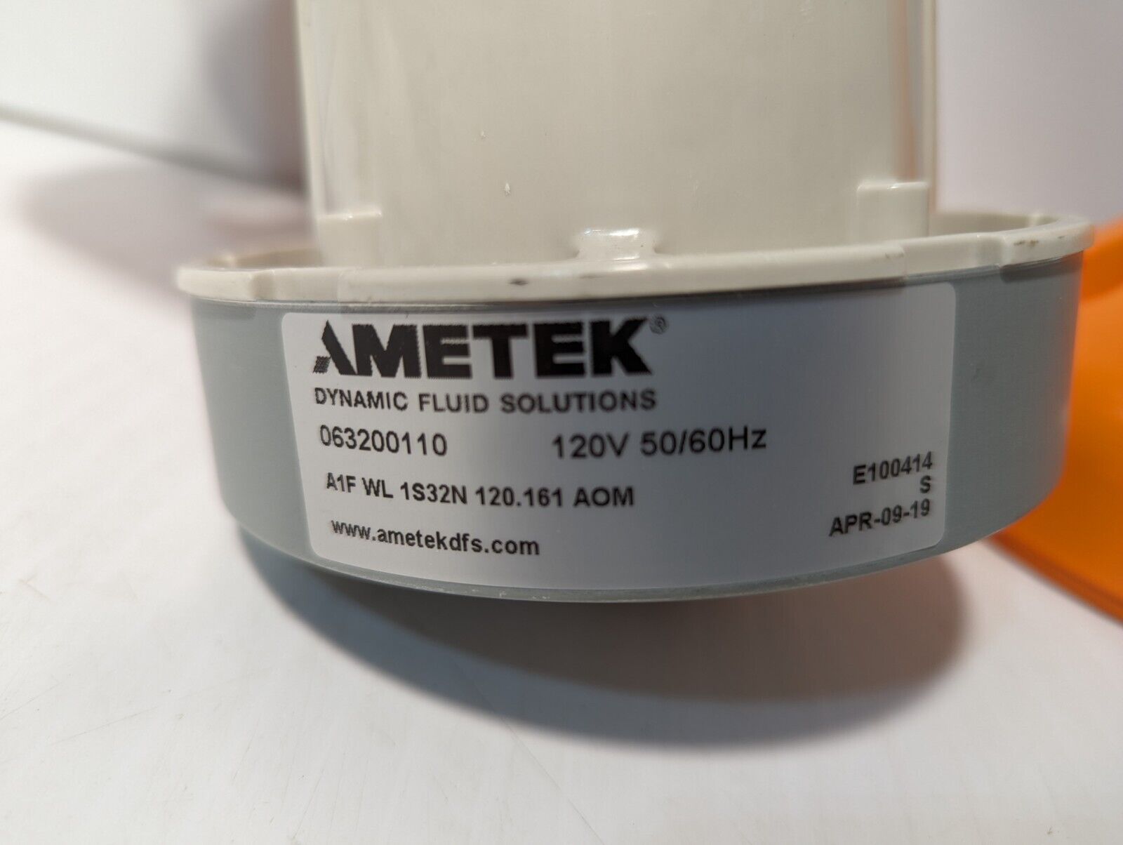 Ametek 063200110 blower/pump in orange housing as pictured - free shipping
