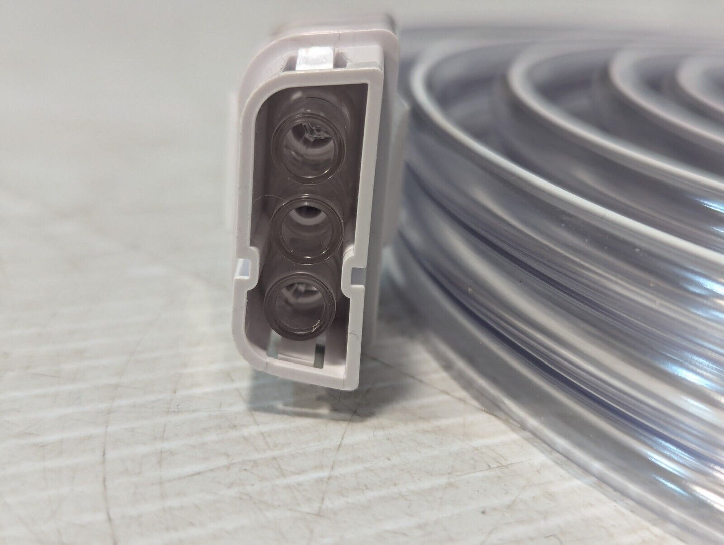 Kendall 9528 medical gas tubing with plugs as pictured, no box - Free Shipping