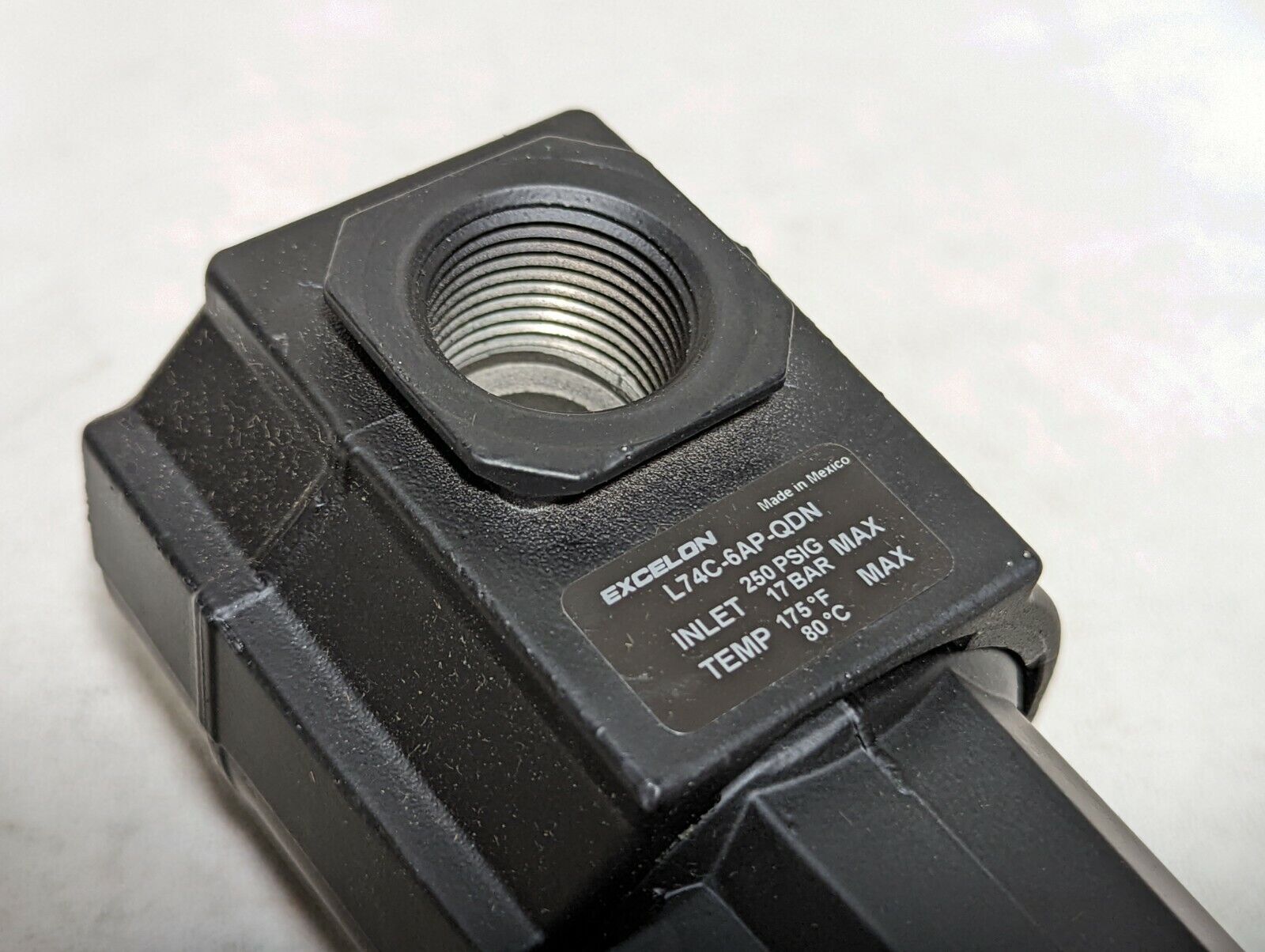 Norgren Excelon L74C-6AP-QDN, inlet 250PSIG/17bar max, Temp 175F/80C max