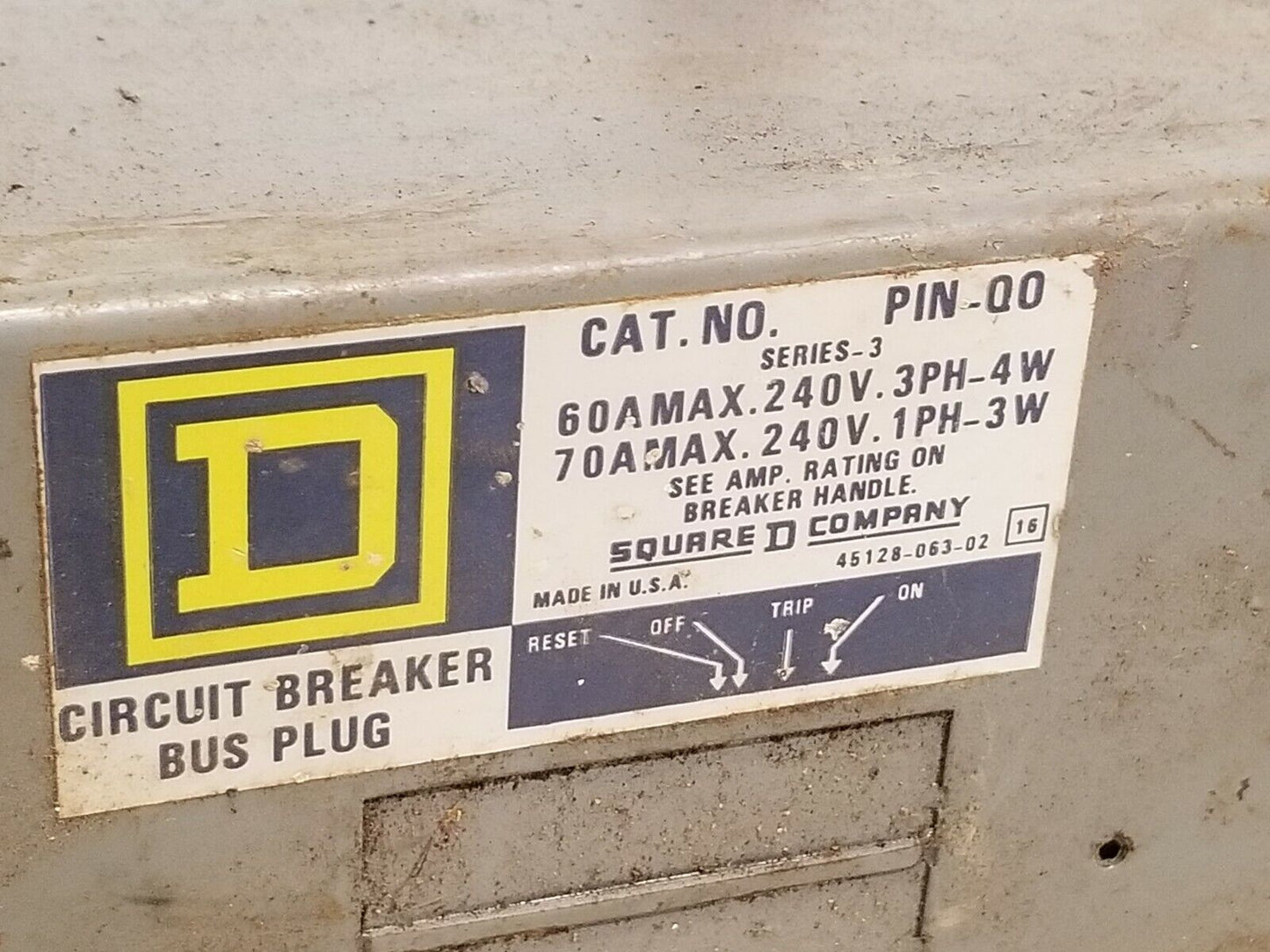 Square D PIN-QO Circuit Breaker Bus Plug 60A 240VAC 3Ph 4W, 70A 240VAC 1Ph 3W