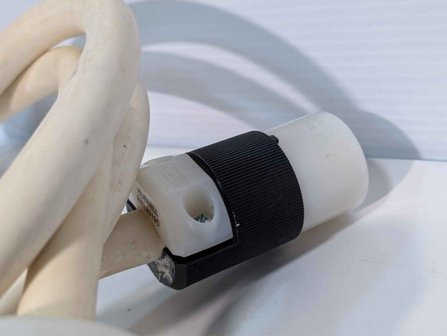 (6) Hubbell HBL8319C Insulgrip Hospital Grade Outlet Receptacle with Wiring Etc