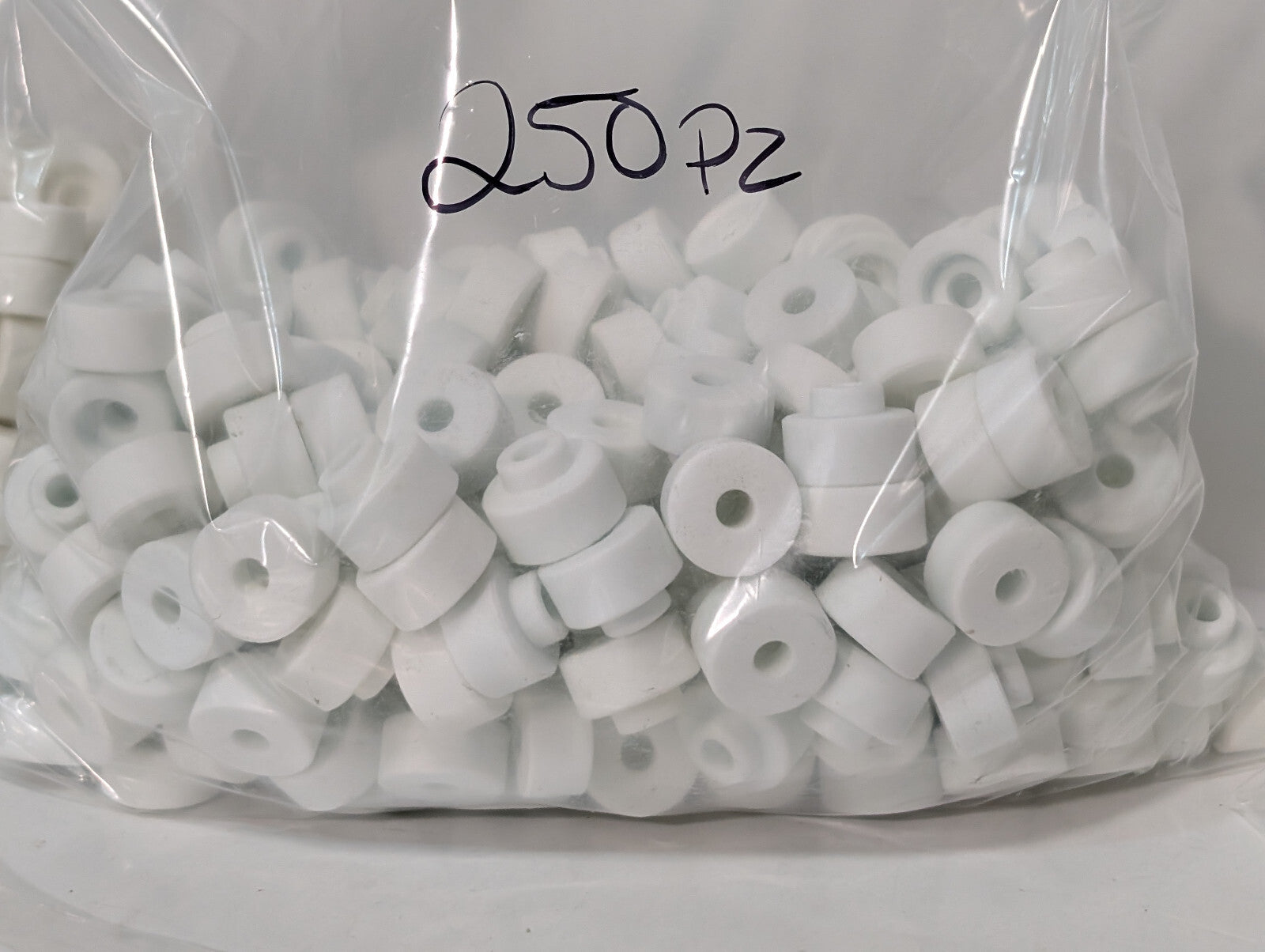 1000+: Asstd Findings, Insulators, Washers, Bushings, Spacers, Industrial, Craft