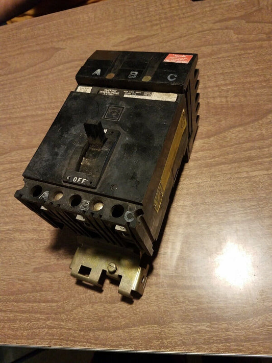 Square D FA-32030, 30 A, 240VAC, 250VDC, 3 poles