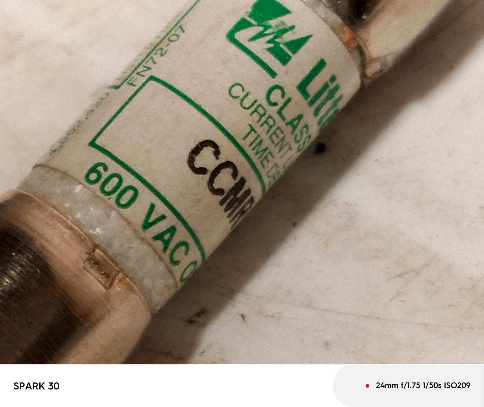 (27) Littelfuse CCMR-2-1/2 Fuses TIME DELAY Fuse CCMR2-1/2 CCMR 2-1/2A 600Vac