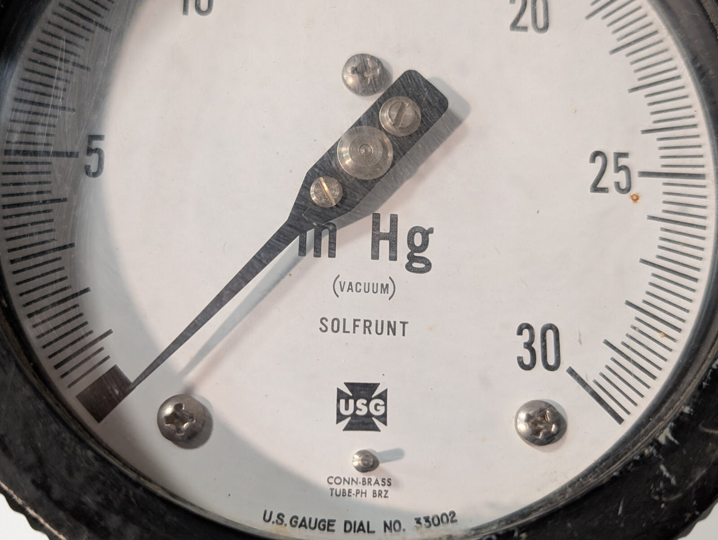 US Gauge (Ametek) 33002 Vacuum Gauge, 0-30psi, 4.5" Dial Face, 1/2"npt