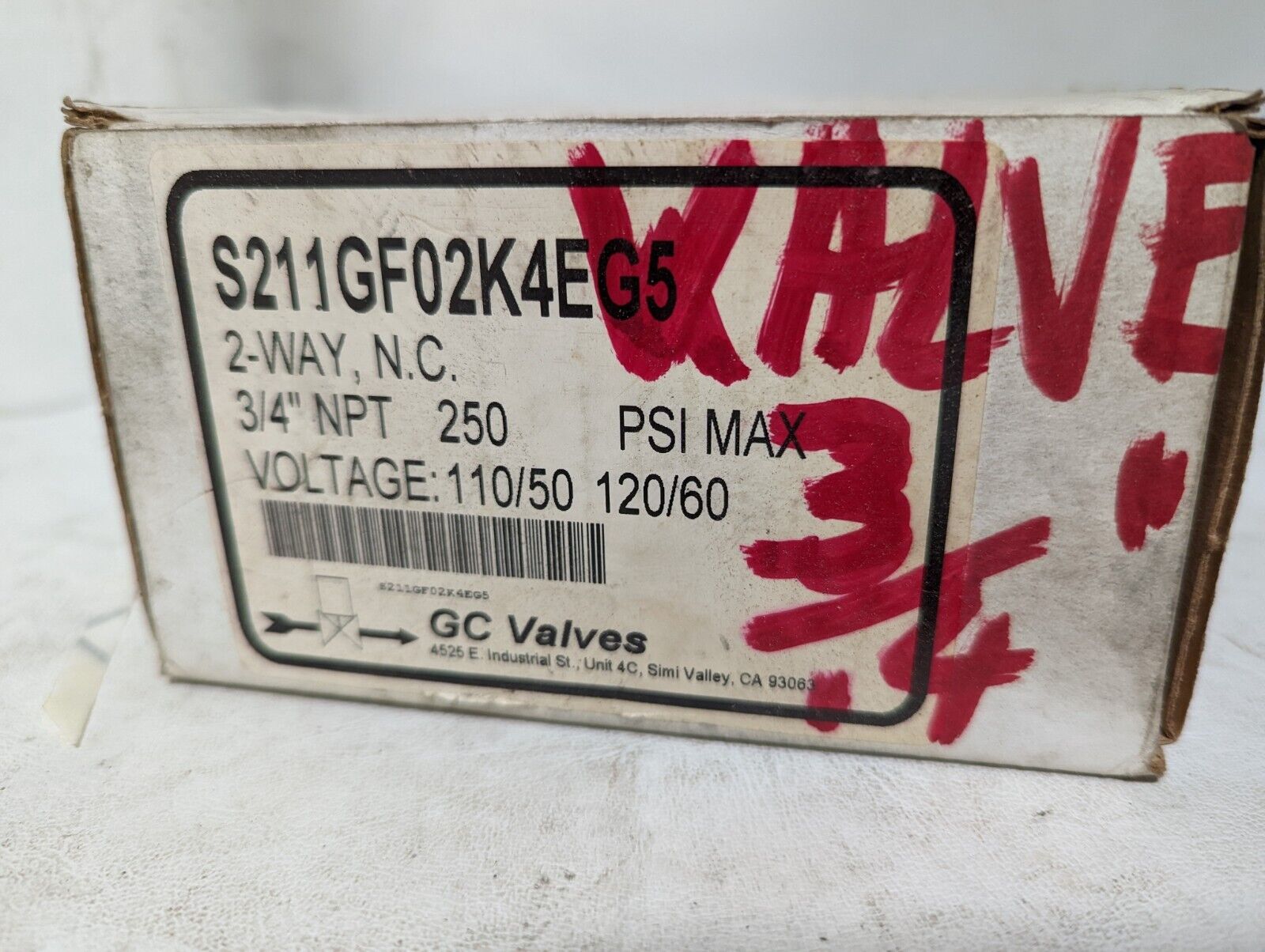 GC Valves S211GF02K4EG5 2-way valve, 3/4 NPT, 250PSI max, 110/120VAC
