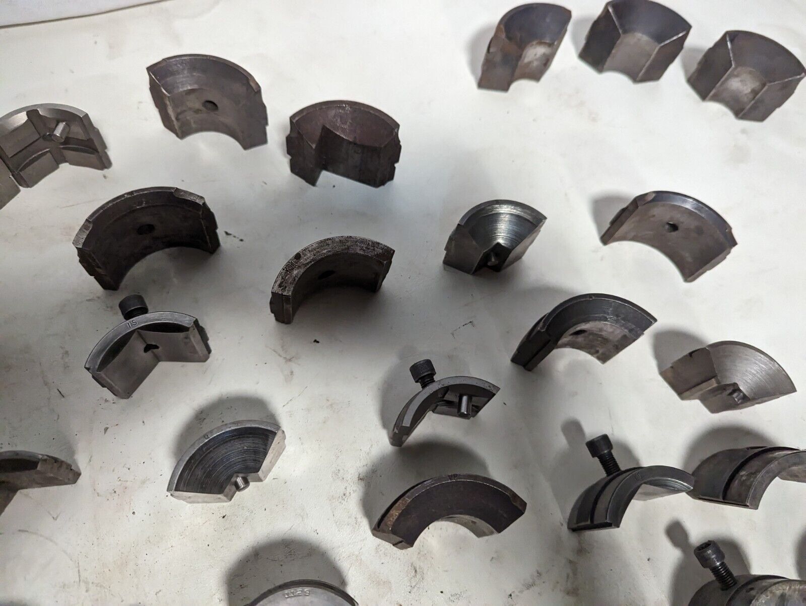 Lot of collet pads as pictured: some complete sets, some incomplete