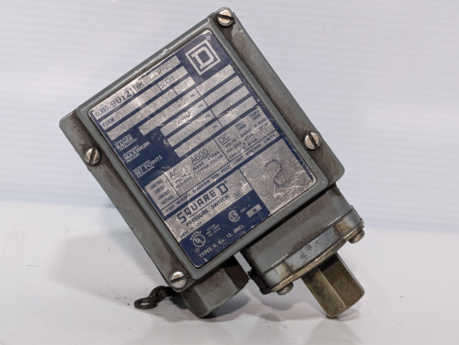 Square D 9012 GAW-4 Series C 9830 Pressure Switch 1.5-75 PSIG