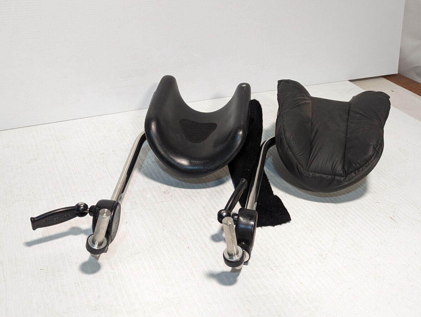 Allen Medical C-002082-A9 Leg Holder, Right - Free Shipping