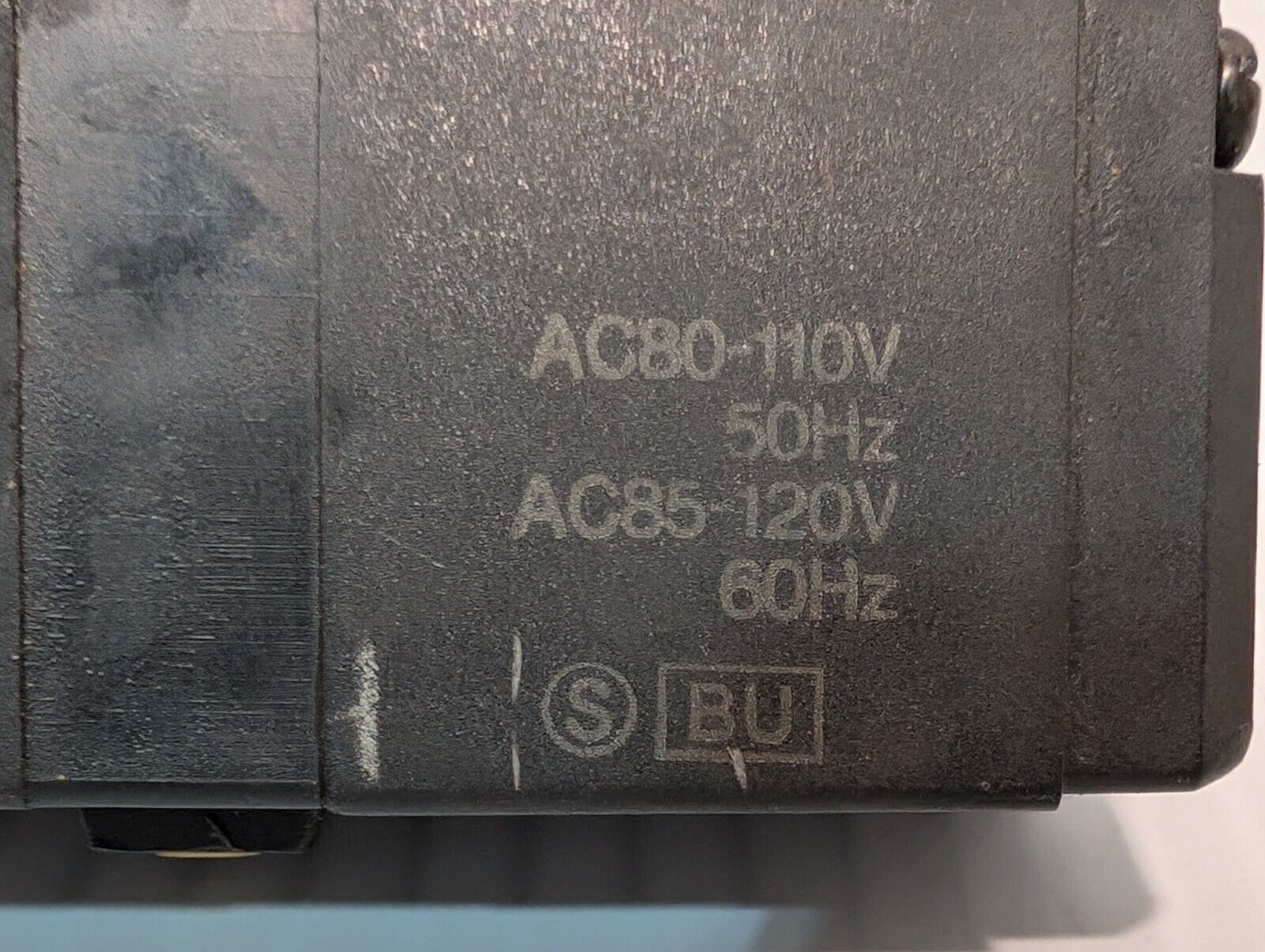 SMC NVFS3500-3FZ Pneumatic Solenoid Valve, Air Valve - Free Shipping