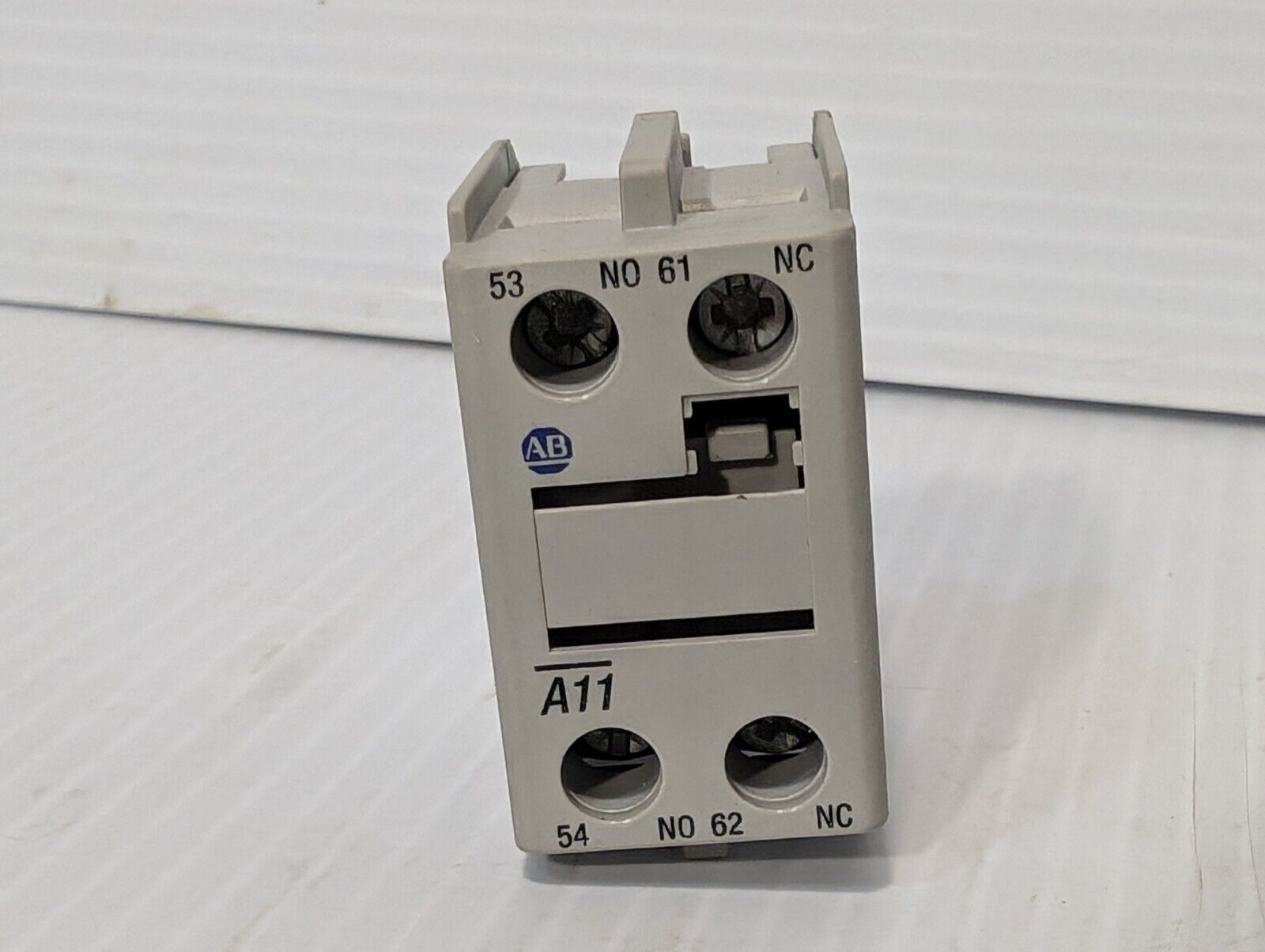 Allen Bradley 100-F Ser. B, Auxiliary Contact, Contact Block, AC-12 690V 10A
