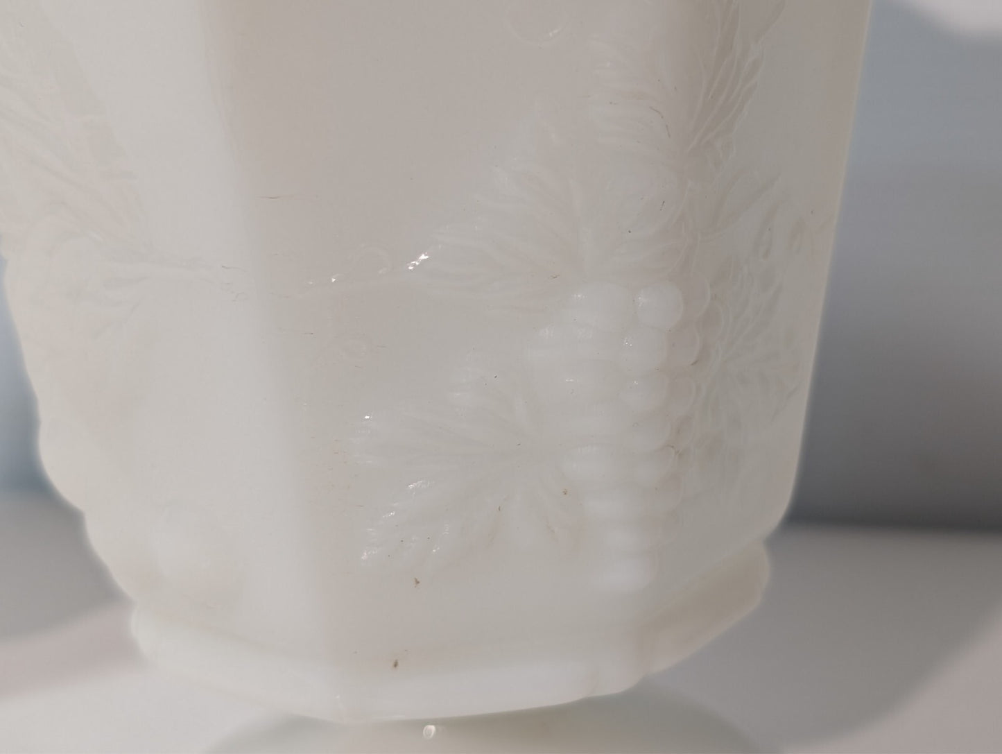 (2) Vintage NAPCO 1186 Cherry & Grape Pattern Vase/Planter
