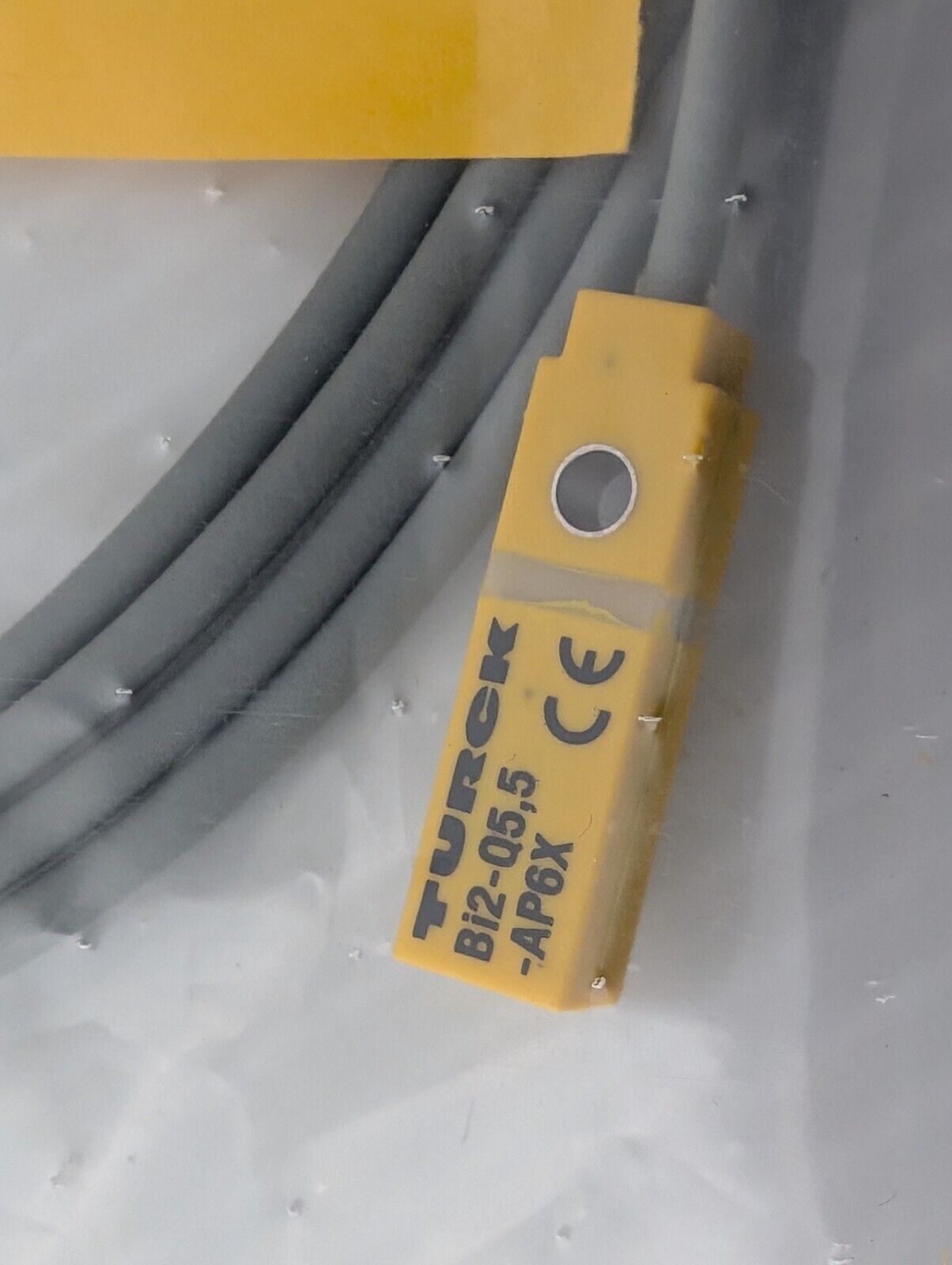 Turck BI2-Q5.5-AP6X Inductive Proximity Sensor NO PNP 2mm Range - Free Shipping