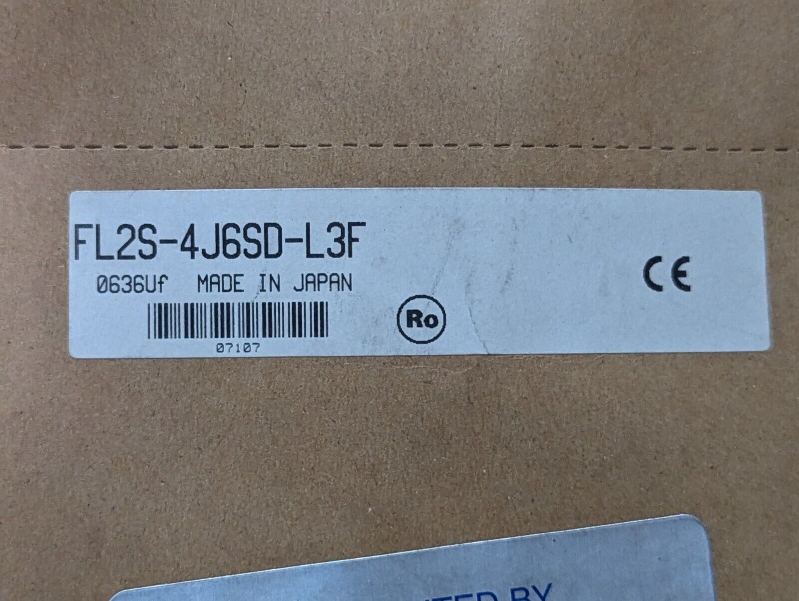 Yamatake FL2S-4J6SD-L3F Proximity Sensor, 3 Meter Cable - Free Shipping