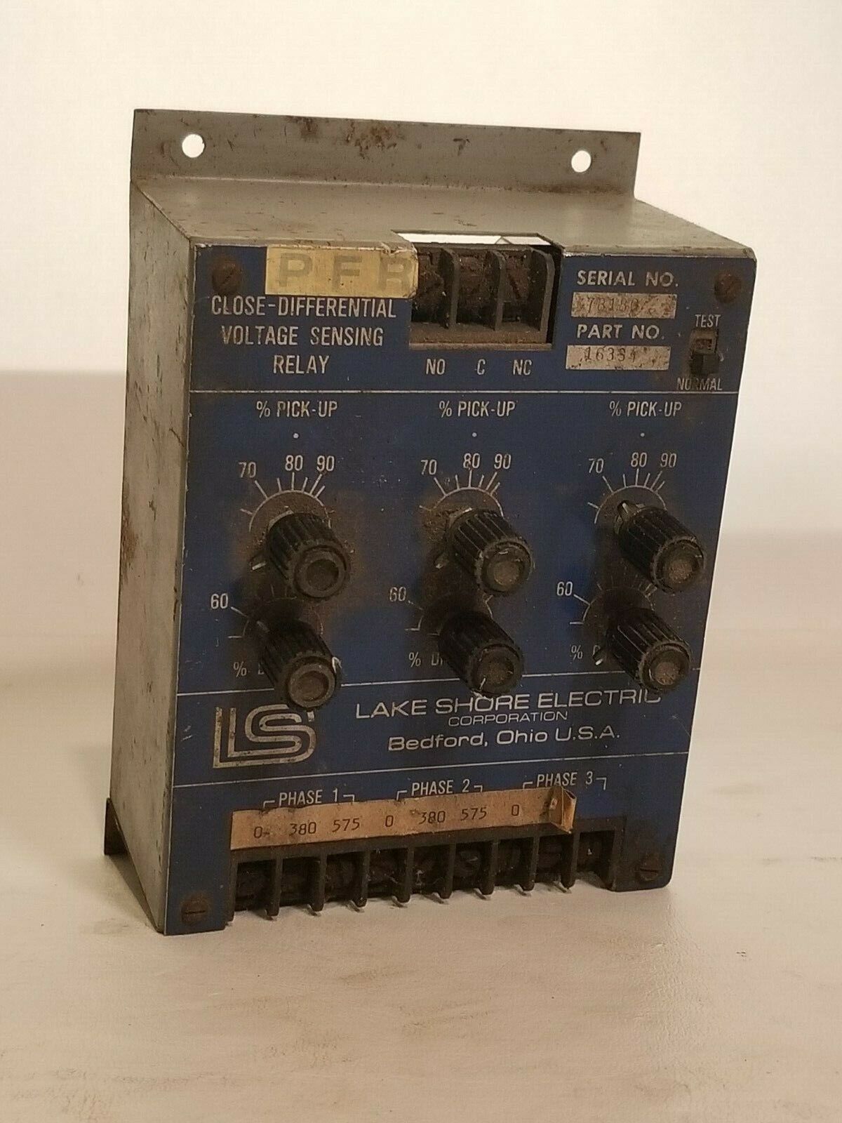 Lake Shore Electric Close-Differential Voltage Sensing Relay