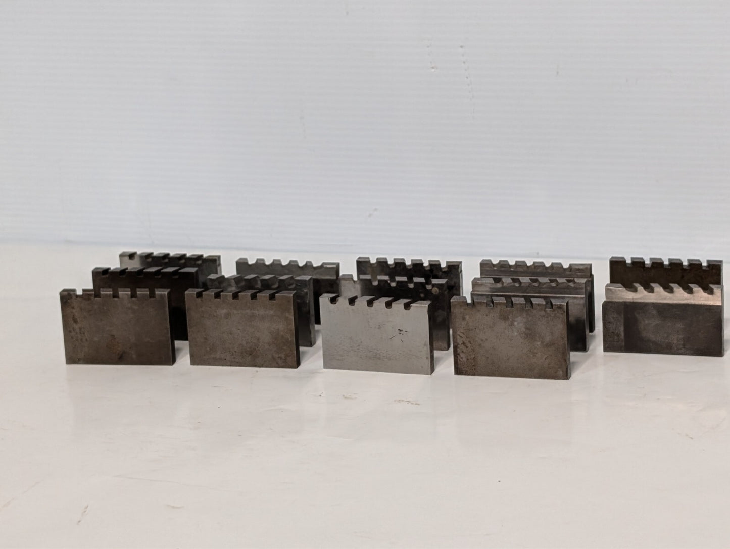 (14) Squared Notched Trowel Pieces