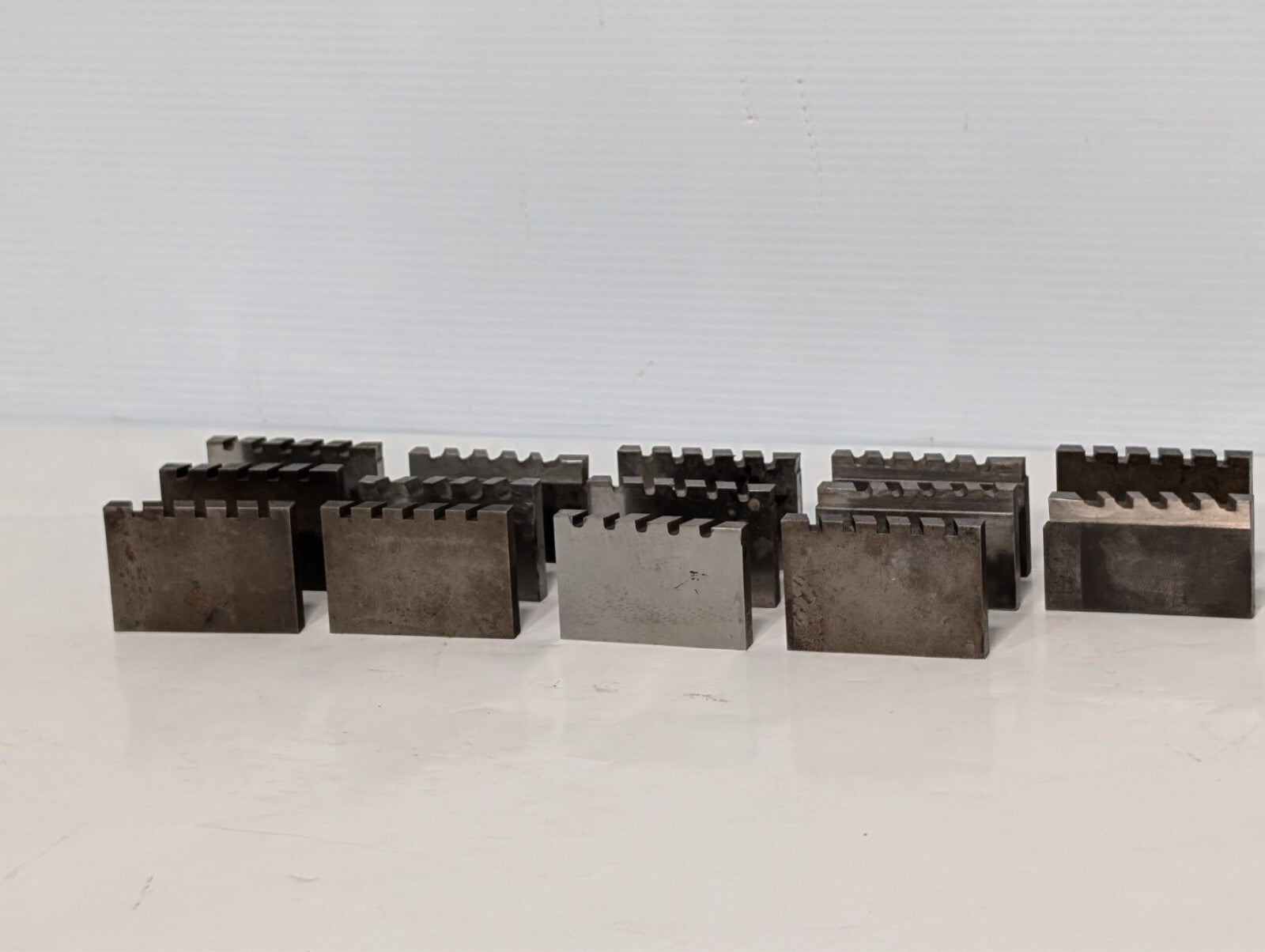 (14) Squared Notched Trowel Pieces