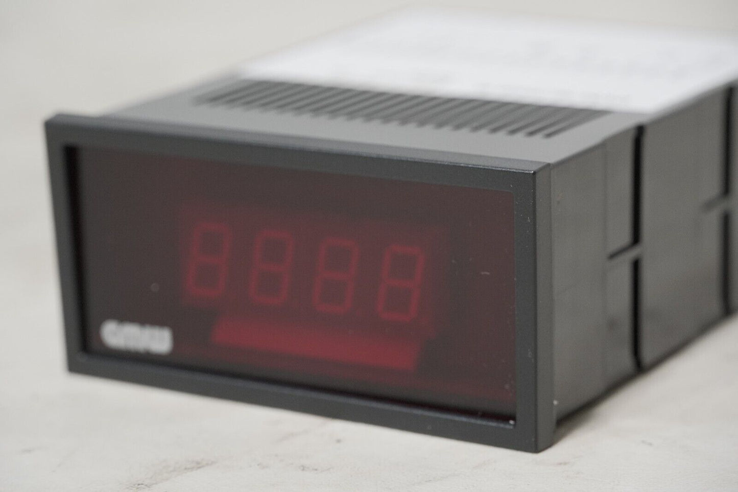 Gossen, Muller & Weigert GMW DVM96/2000B digital panel meter, four digits