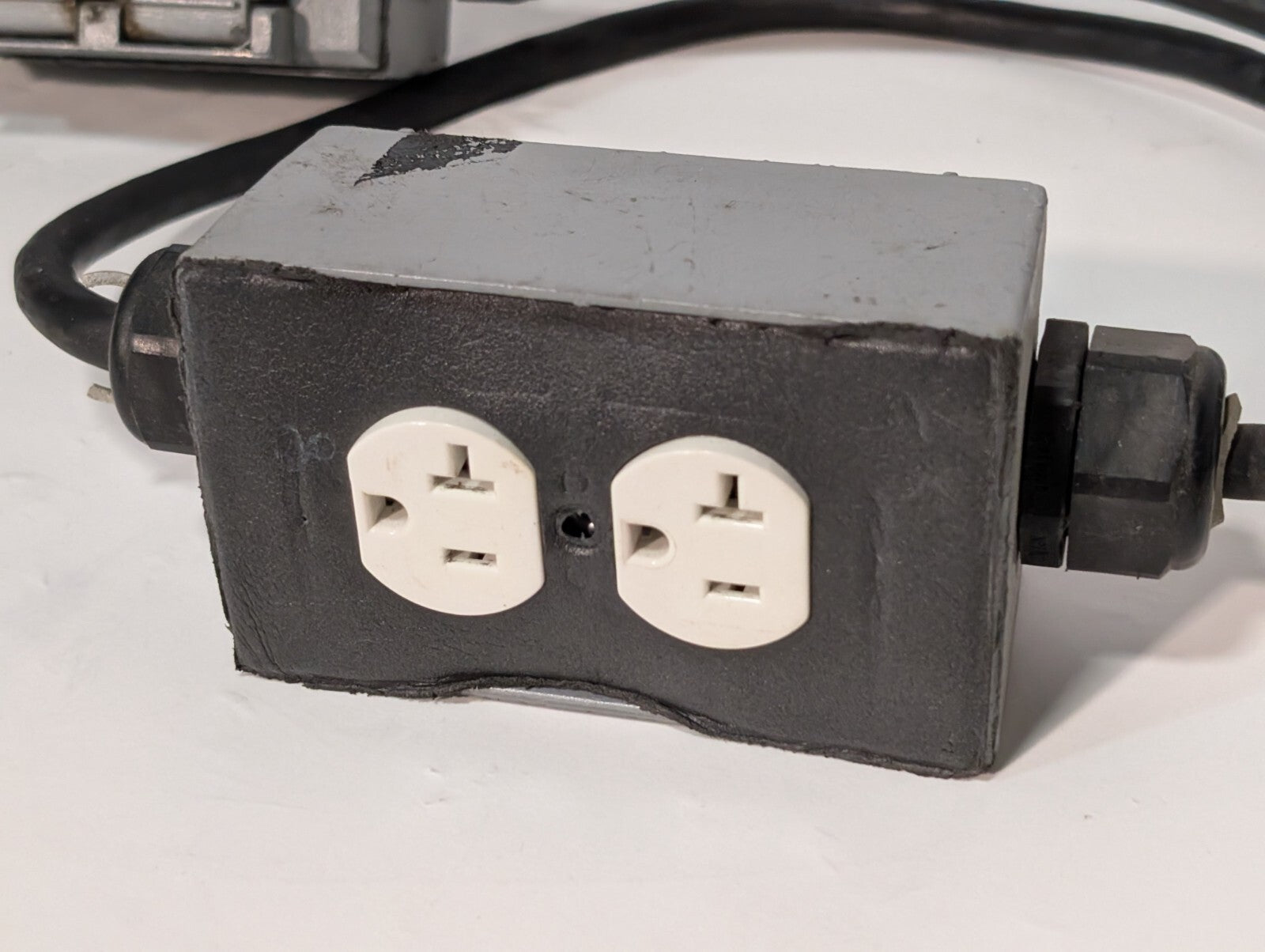 String of 4 Parallel Weather Proof Horizontal Duplex Power Outlet Receptacles